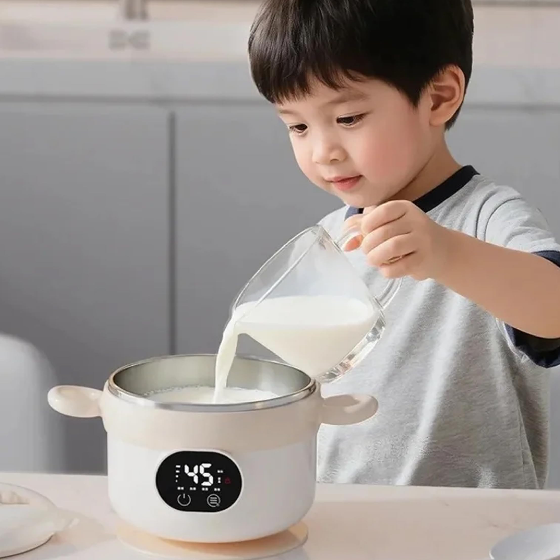 Scaldapappe intelligente ricaricabile con rivestimento in acciaio inossidabile, ciotole portatili a 3 temperature con cucchiaio, cannuccia e forchetta per la casa e l'esterno, Beige