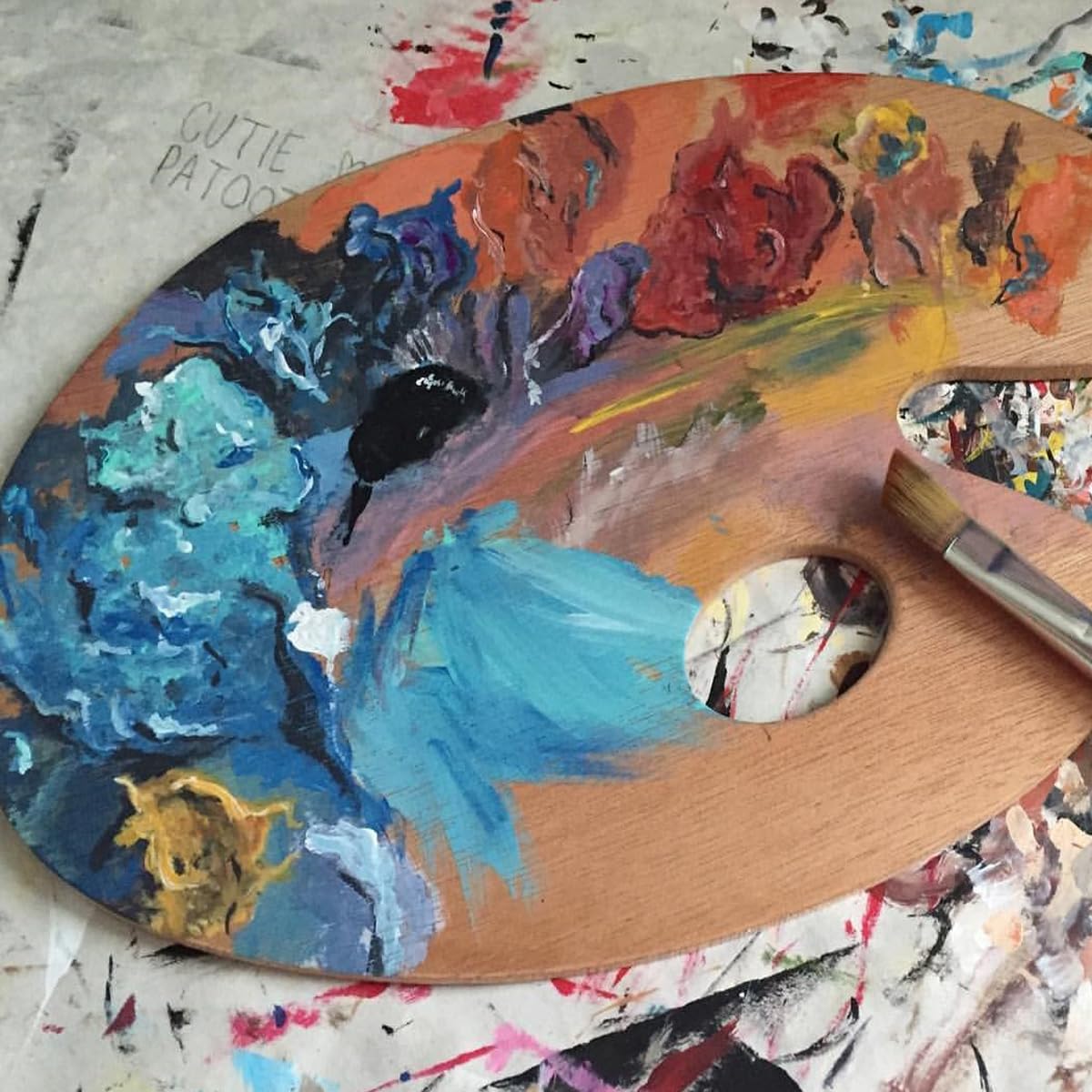 Lot de 12 palettes de peinture acrylique ovales en bois de 30 x 20 cm avec trou pour le pouce - Palette de peinture transparente - Facile à nettoyer - Anti-adhésive - Pour peinture à l'huile,