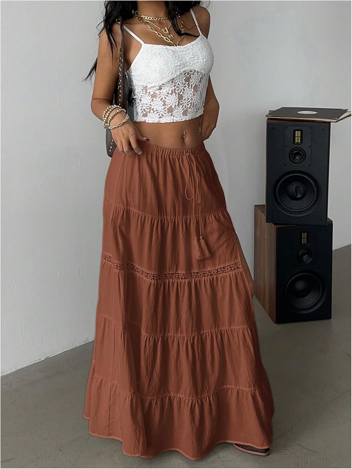 Verdusa Women's Long Maxi Skirts Boho Western Country Cncert Outfits Lace Skirt Split Layered Ruffle Skirt - Image 4