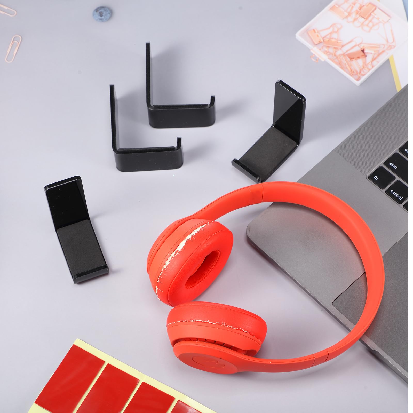 Weewooday 16 ganchos negros para auriculares de pared con pegamentos adhesivos, soporte de pared para auriculares de juego de uso general