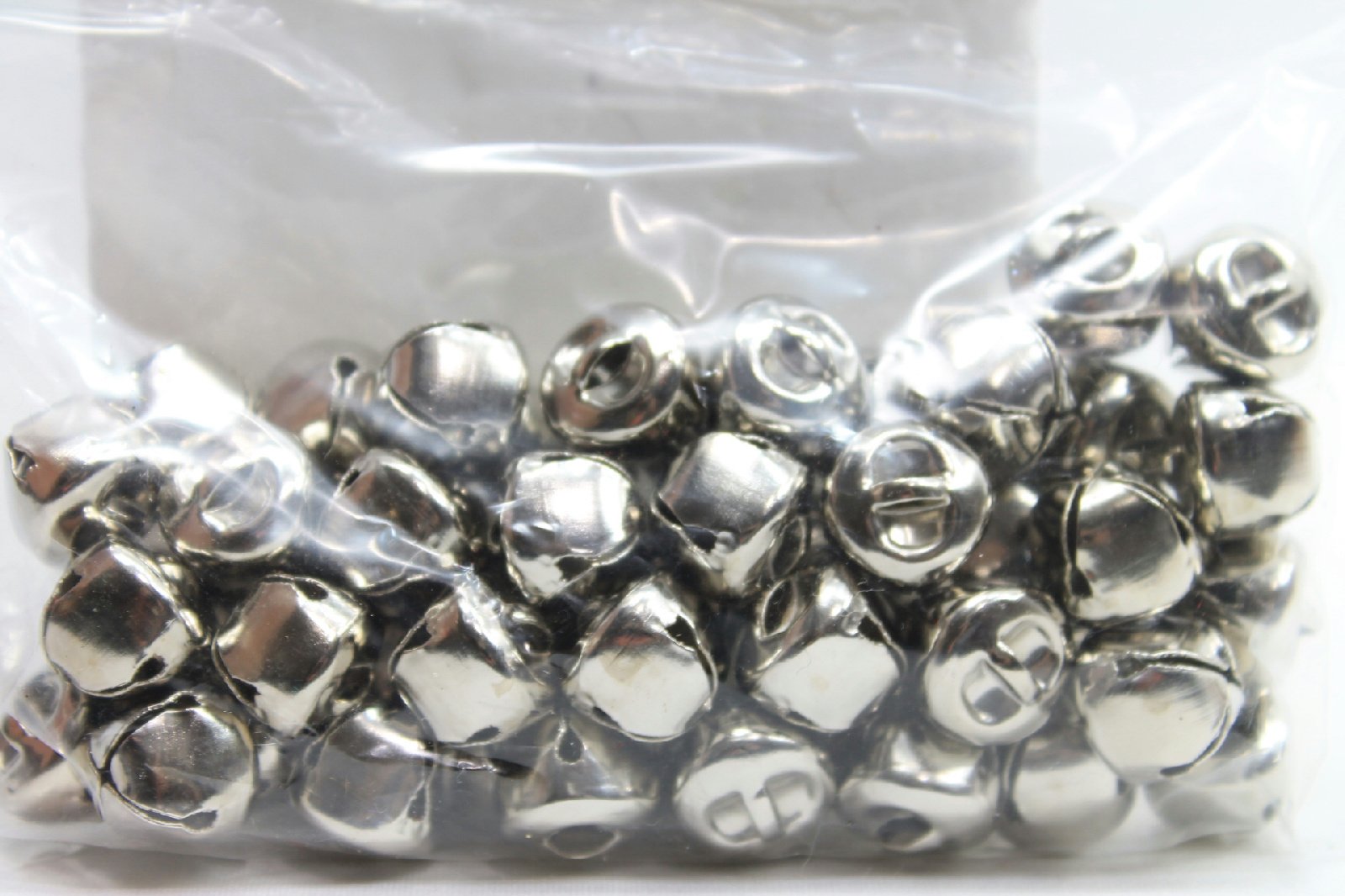 Darice 4 Piece Rusted Jingle Bells