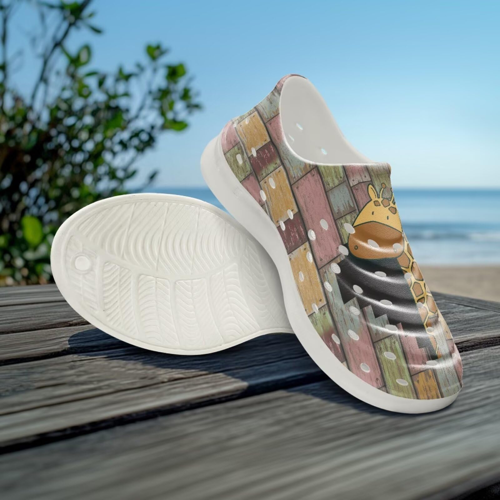 Watdotory Kids Water Shoes Cartoon Giraffe Print Girls Boys Slip-On Sneakers Lightweight Breathable Sandals for Outdoor Indoor