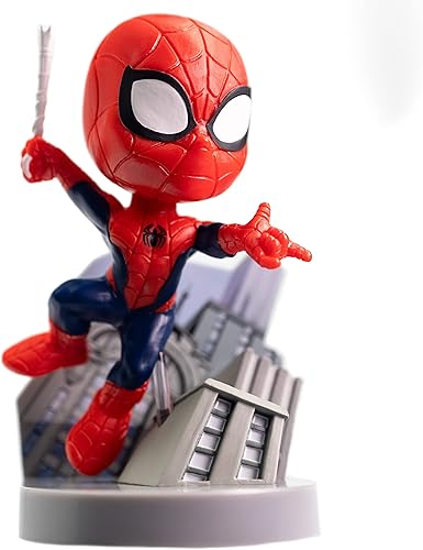 Miniatura 7 de The Loyal Subjects Marvel Superama Groot con diorama escénico y base