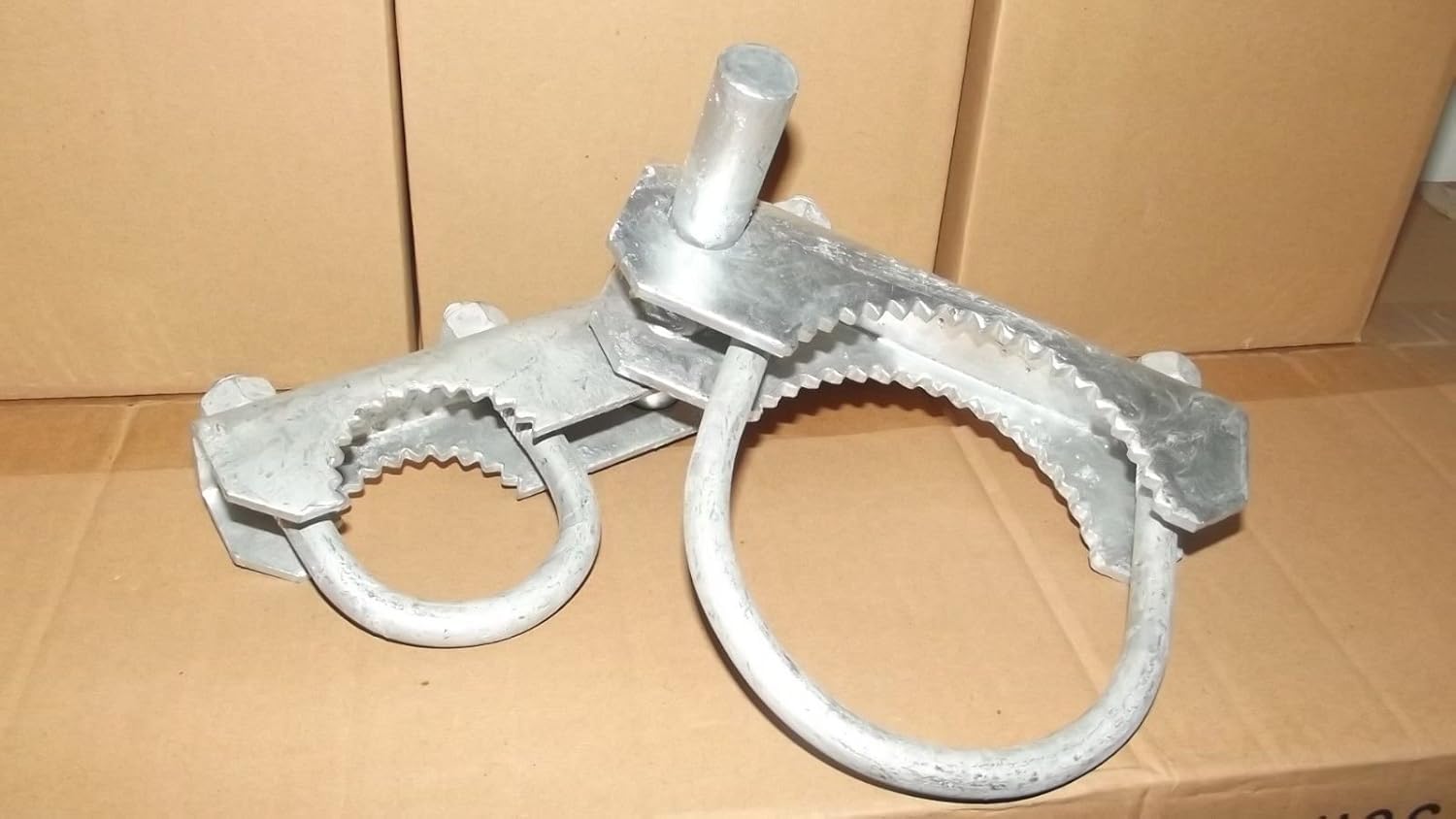 (2) 3" INDUSTRIAL GRADE PRESSED STEEL ADJUSTABLE CHAIN LINK FENCE GATE HINGES