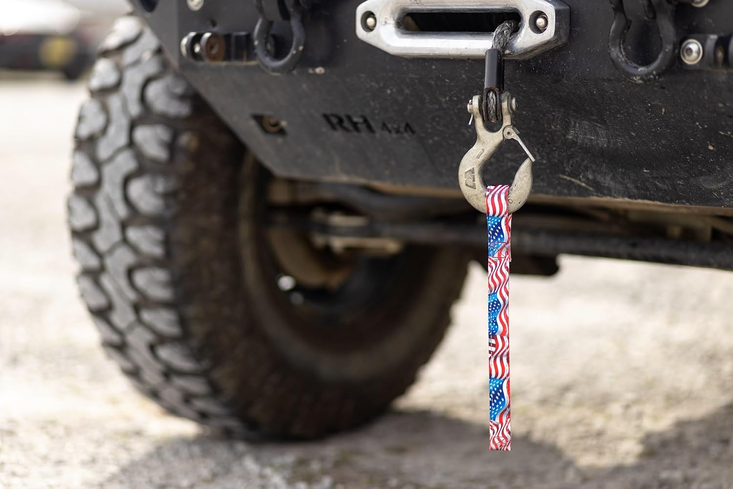 Country Brook Design - Flying Free Winch Hook Pull Strap with Reflective Polyester