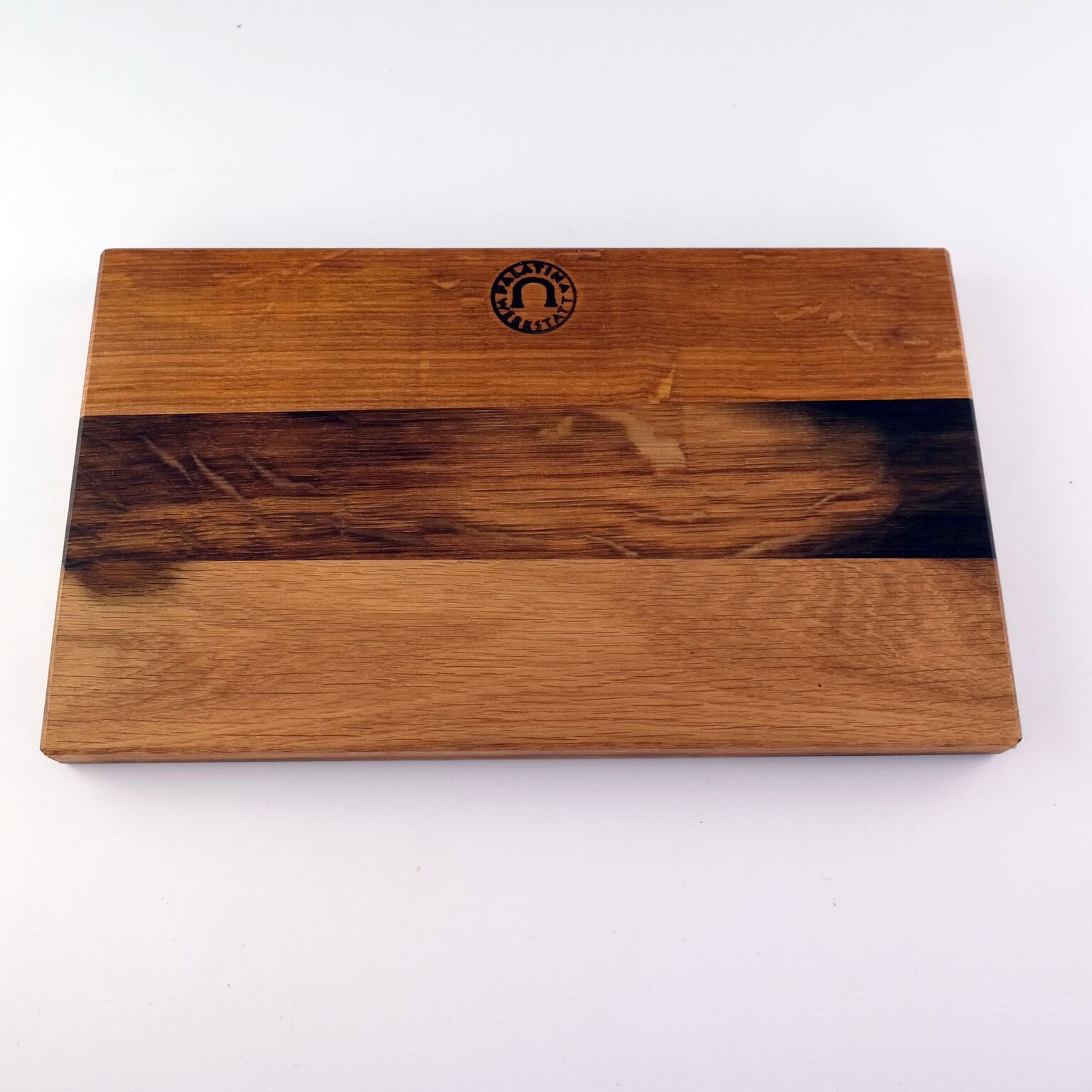 Kai Shun Classic DM-0700 - Set de regalo (cuchillo de oficina muy afilado, hoja de acero de damasco de 9 cm y tabla de cortar grande de roble de 30 x 18 cm)