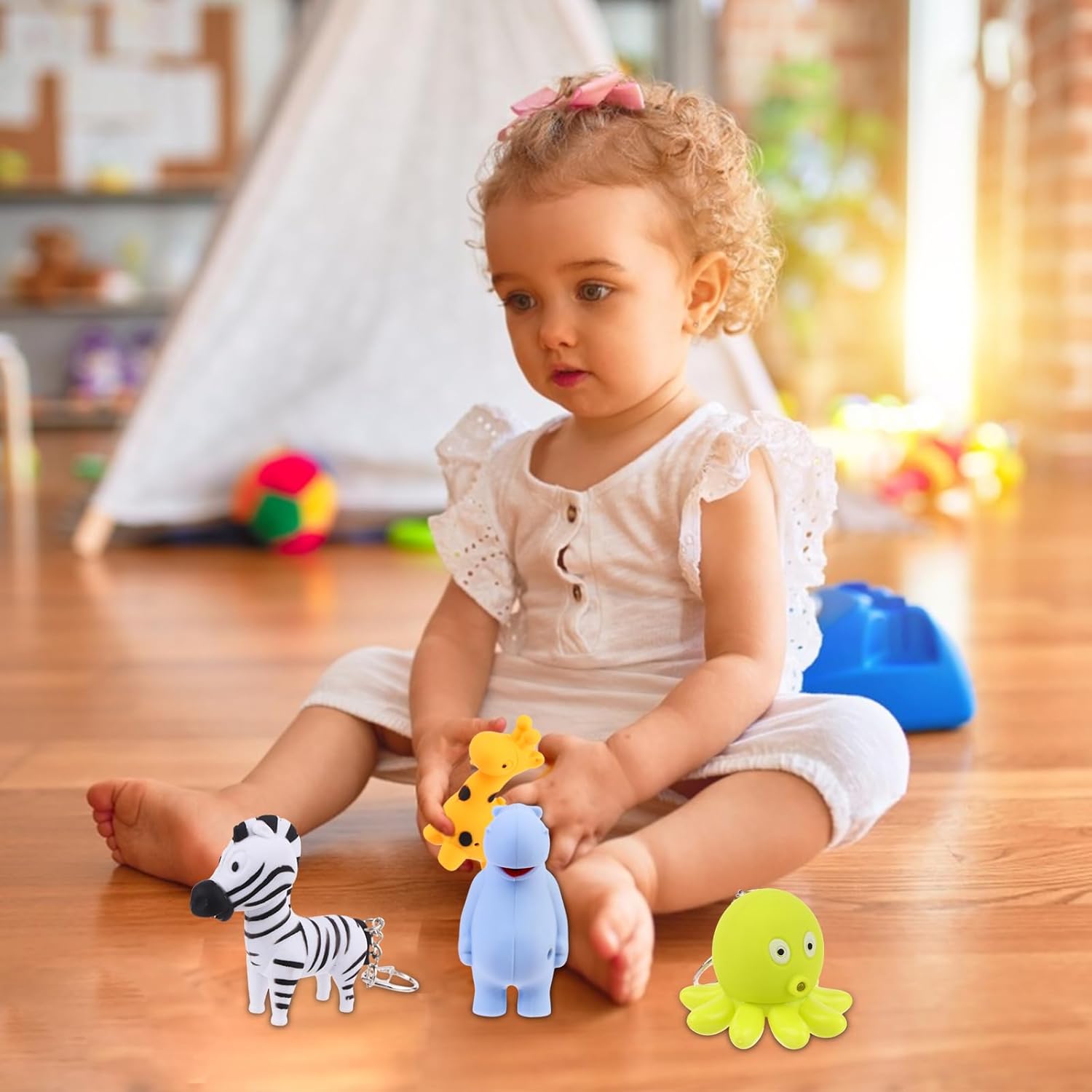 9 PCS Animal Flashlight Keychain - Pediatric Nurse Badge Reel with Cow, Giraffe, Elephant, Octopus, Dolphin, Pig, Hippo, Owl, Zebra Designs