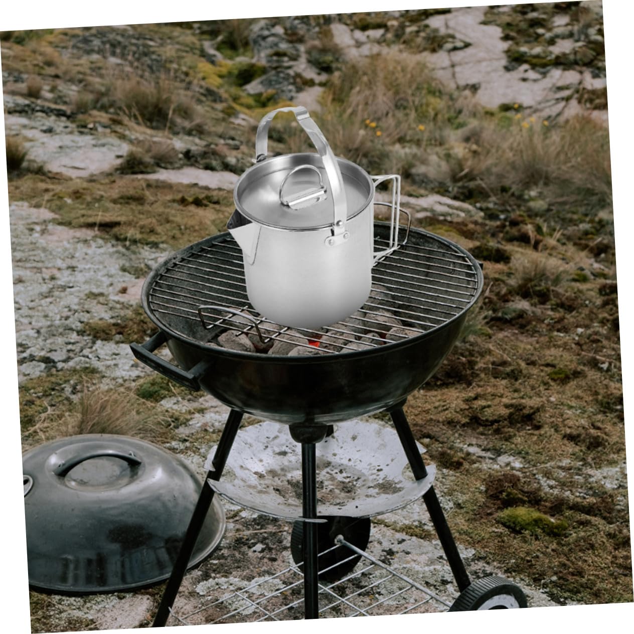 UPKOCH Hervidor de Agua Portátil de Acero Inoxidable con Mango Antideslizante para Camping y Senderismo Tetera Multifuncional para Picnic al Aire