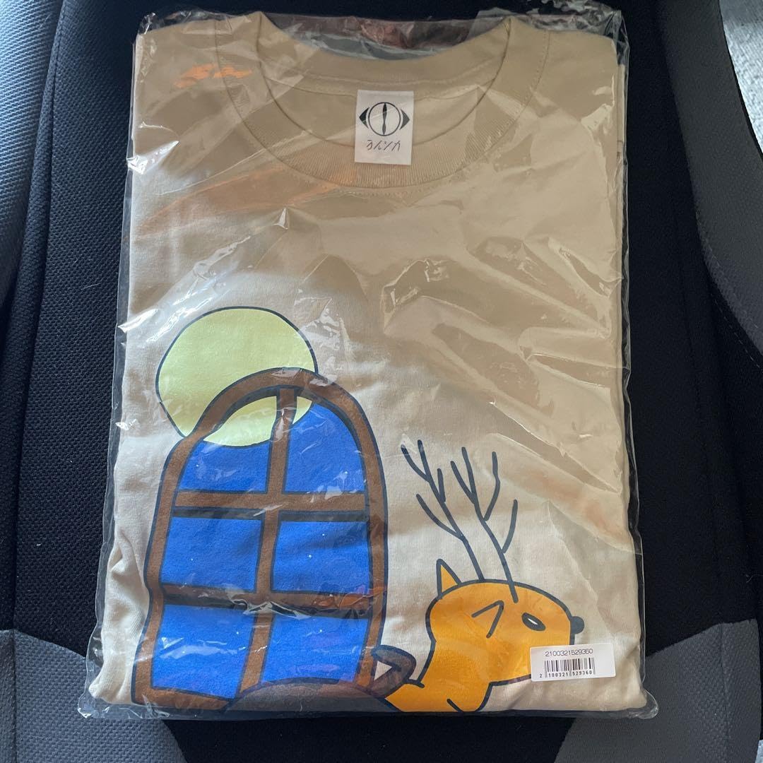 Amazon.co.jp: ヨルシカ suisデザイン 月と猫のダンス踊らないロングT