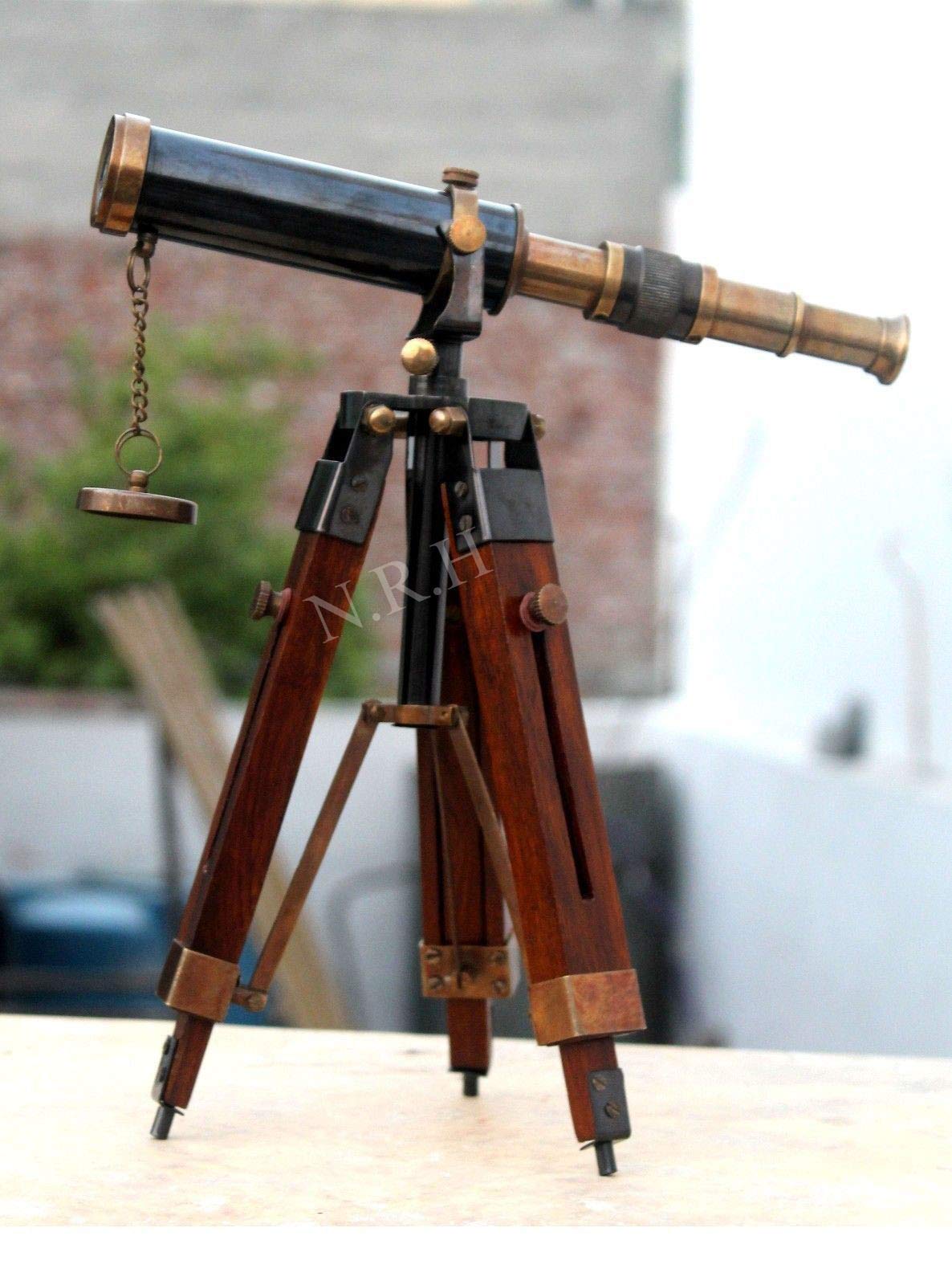 Telescopio in Ottone con Spyglass in Stile, con treppiede Unico in Legno, telescopio da scrivania, Decorazione Antica per la casa