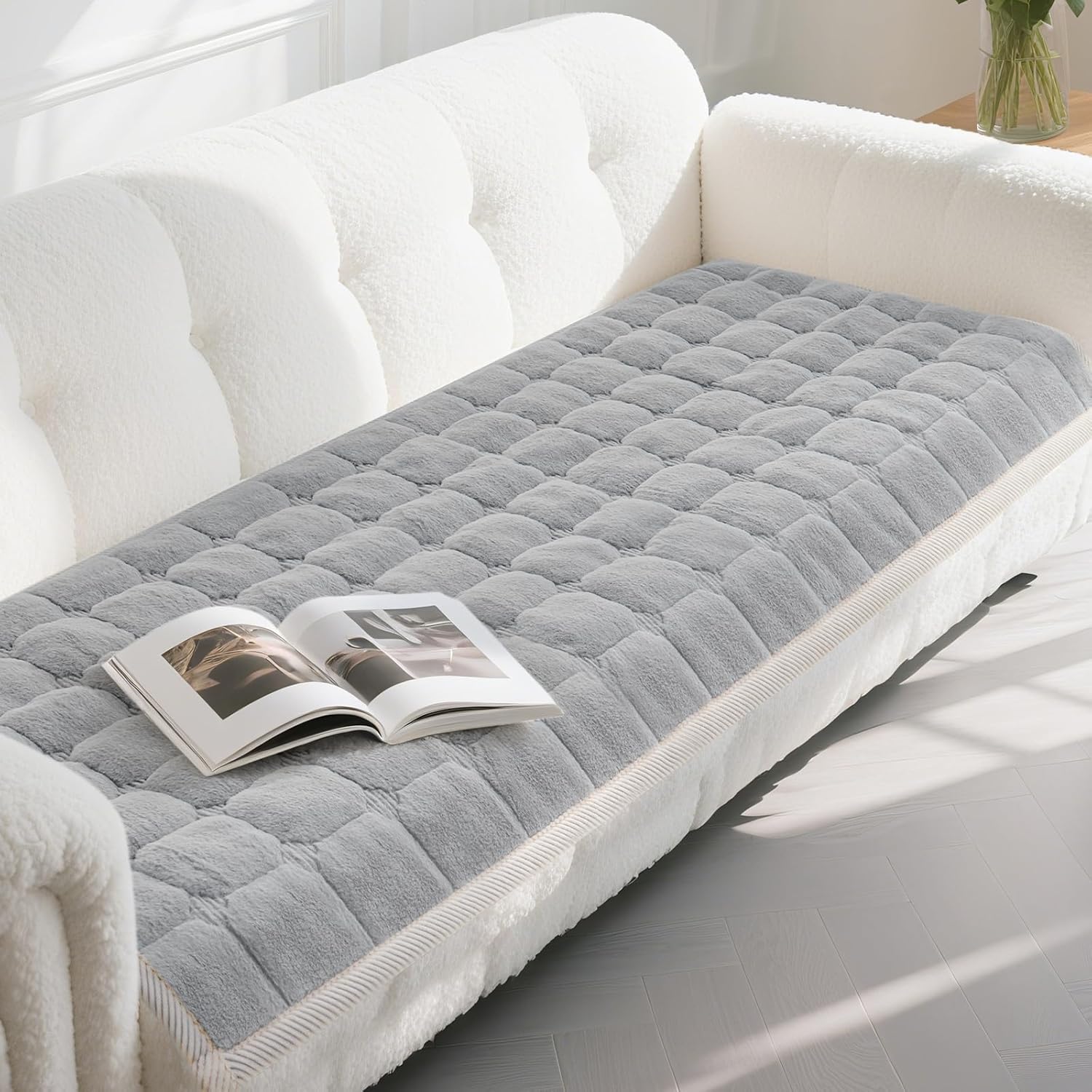 LOOBANI Couch Cover for Dogs Washable: Fuzzy Sofa Covers Pet Friendly 27.6