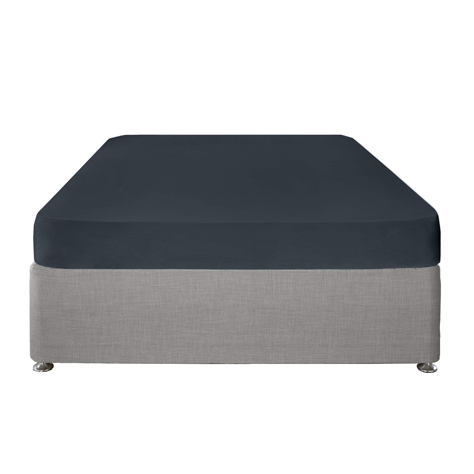 Serene - Navy Blue Fitted Sheet - 32cm Deep - Double Size Bedding (190 x 140 x 32cm) - Soft Polycotton - Elastic Corners - Dark Blue Bedding - Navy Blue Bed Sheets - Washable Bedding & Linen in Blue