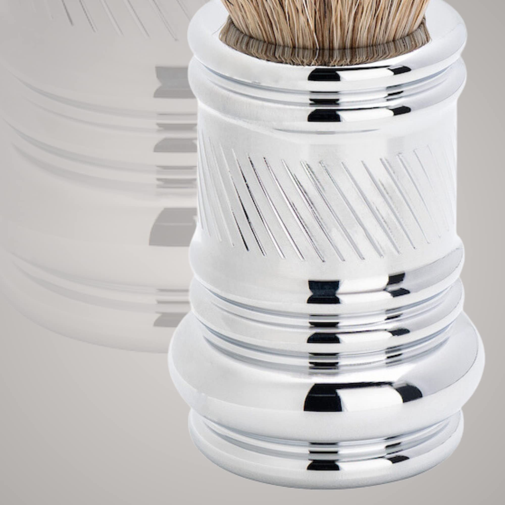 MERKUR Pennello da barba cromato lucido 138 | prodotto naturale in peli di tasso | ideale per rasatura a umido | alluminio, capelli naturali | Made in Germany