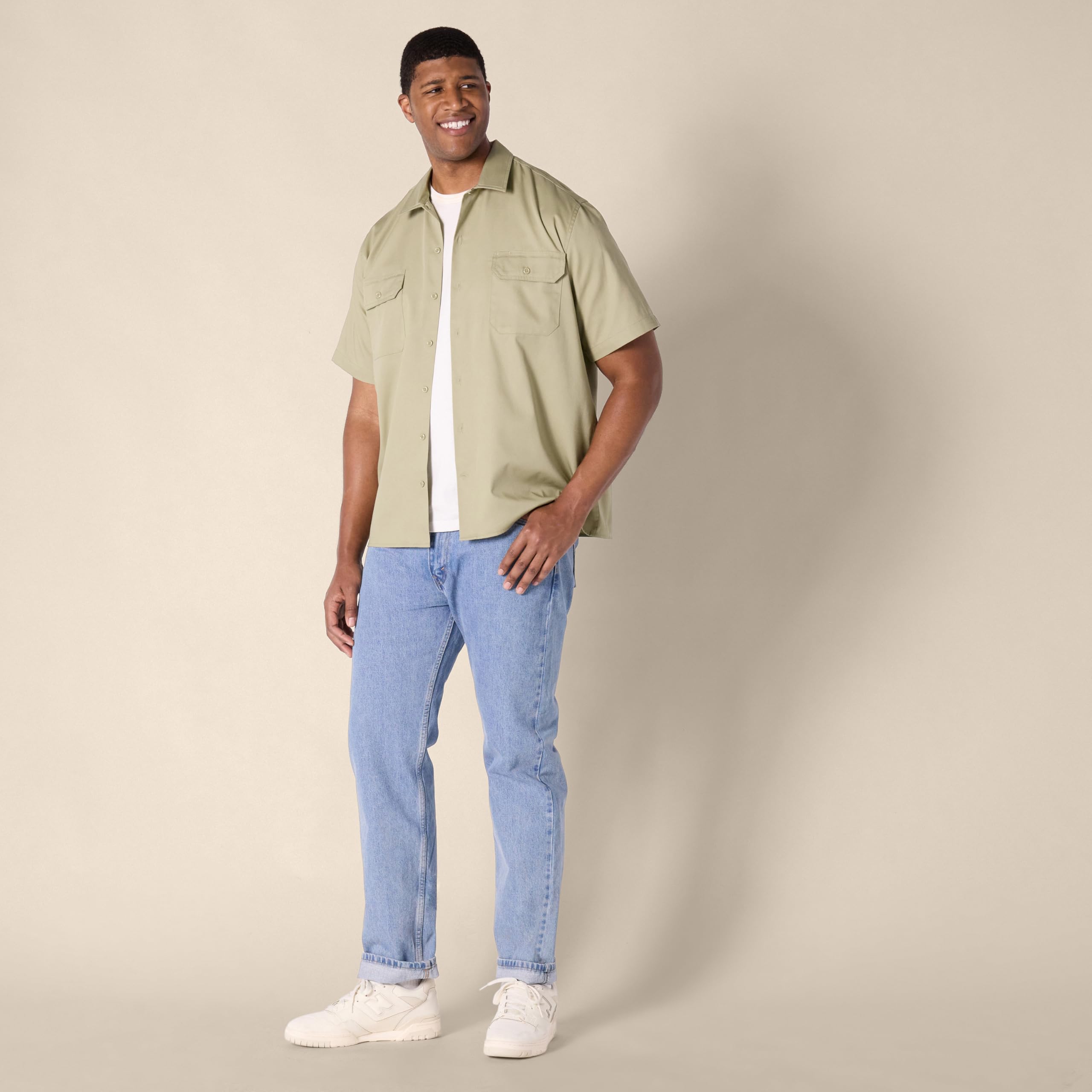 Amazon Essentials Chemise de Travail à Manches Courtes, Résistante Aux Taches et Infroissable Homme