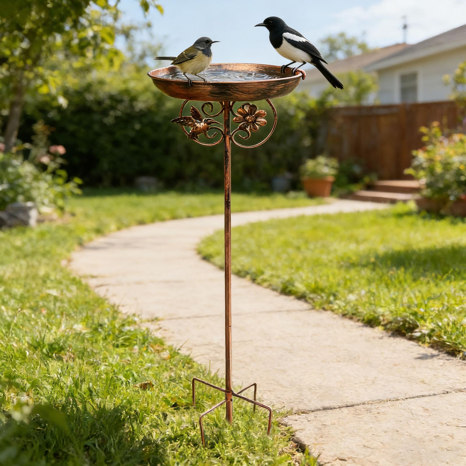 Vogeltränke Stehend Metall Vintage, Vogelbad Garten, 80x25cm, Wassertränke für Vögel, Vogeltränke Winterfest Frostsicher mit Erdspieß, Vogelbad Stehend aus Gusseisen, Antike Bronze (A)