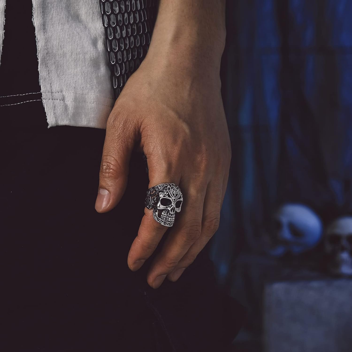 Bandmax Mens Skull Rings, Stainless Steel Skull Skeleton Band Rings for Men Women Gothic Punk Biker Rings Size 7-14 - Image 2