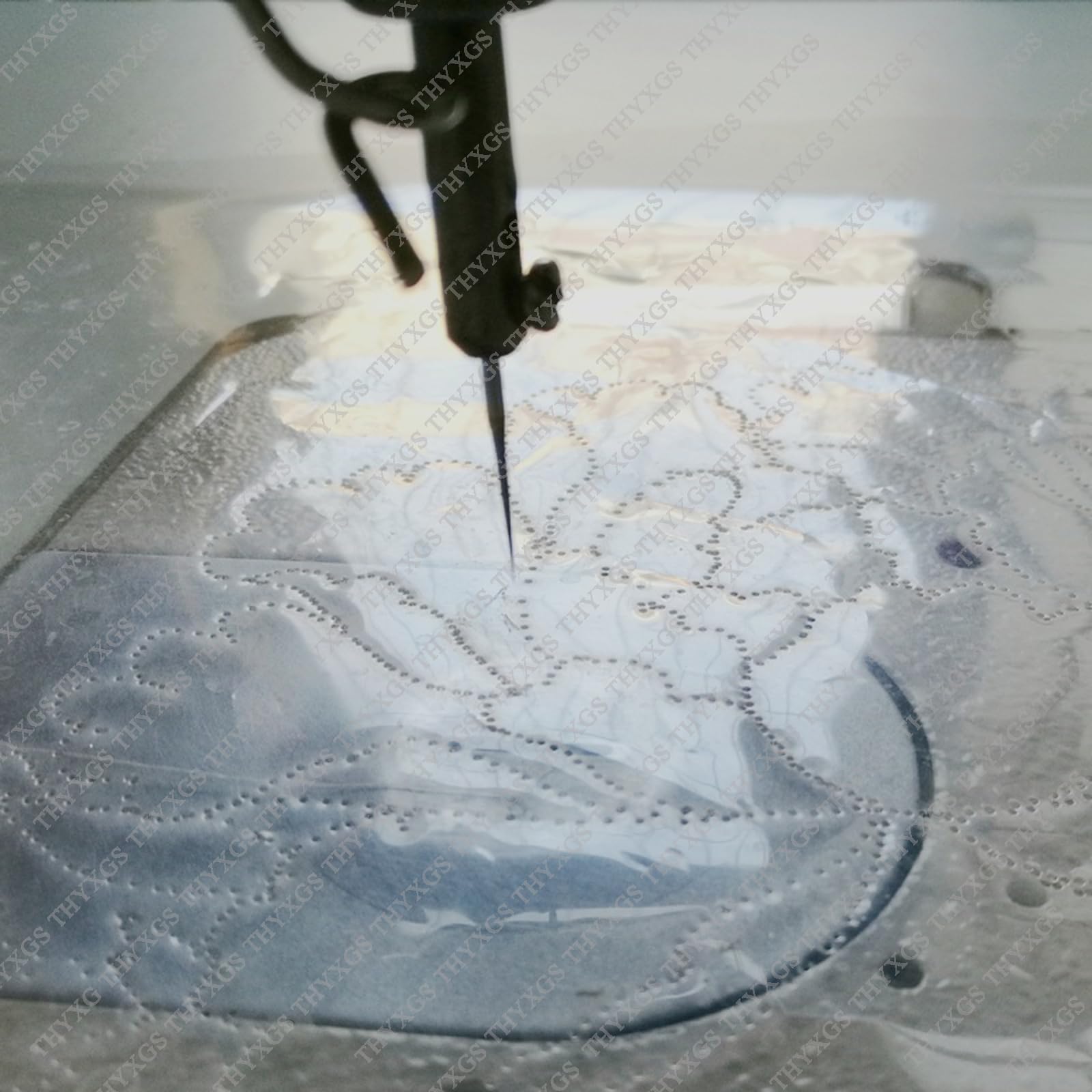 Elektrische Stickmaschine Mit Nadelzug, Handstickmaschine Mit Einstellbarer Geschwindigkeit, Leicht Und Leise, Mit 8 Ersatznadelköpfen, Für Die Schnittmustererstellung Von Brautkleidern