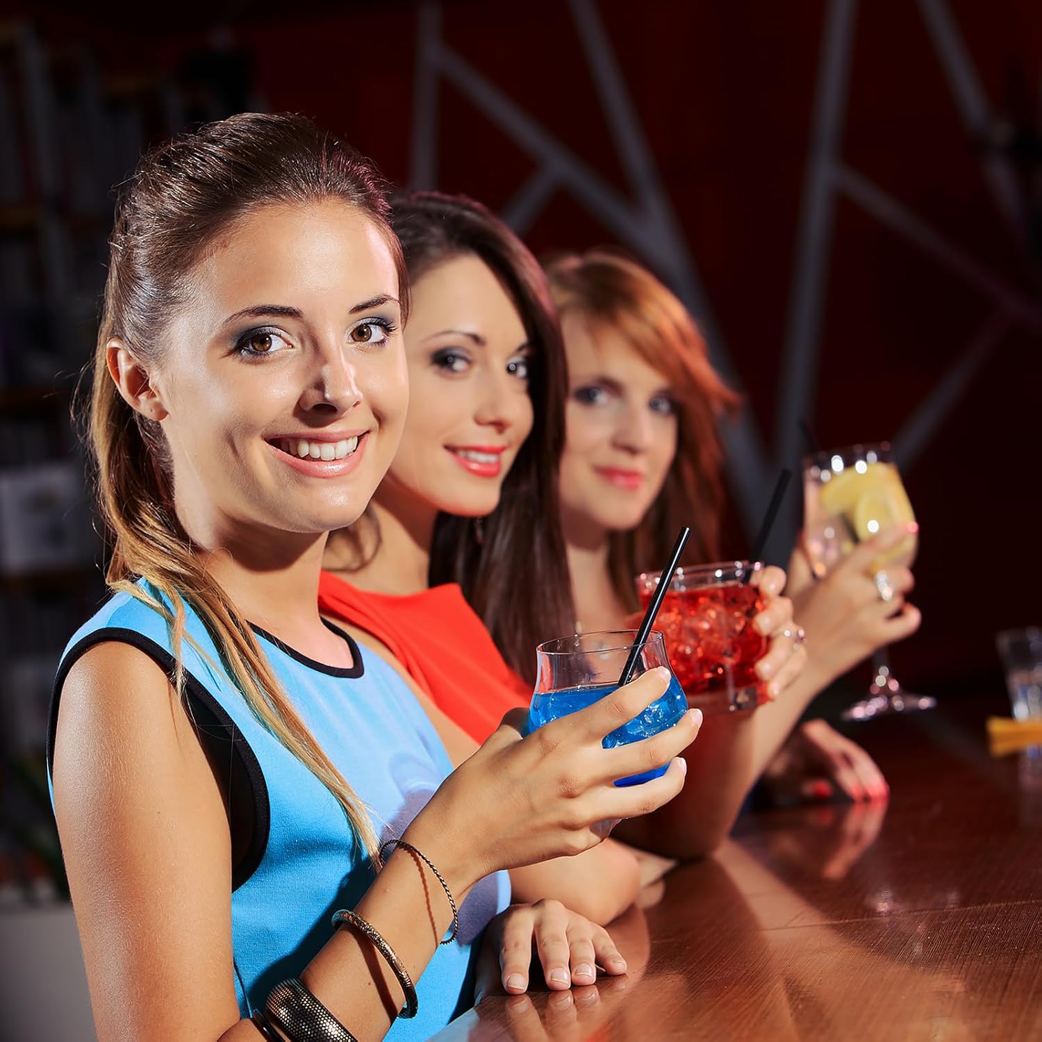 ALINK 500 PCS 5 Inch Plastic Black Cocktail Straws, 0.24" Diameter Disposable Small Short Straws for Bar, Margarita, Coffee, Martini, Whiskey, Milk, Club, Kitchen and Party - Image 8