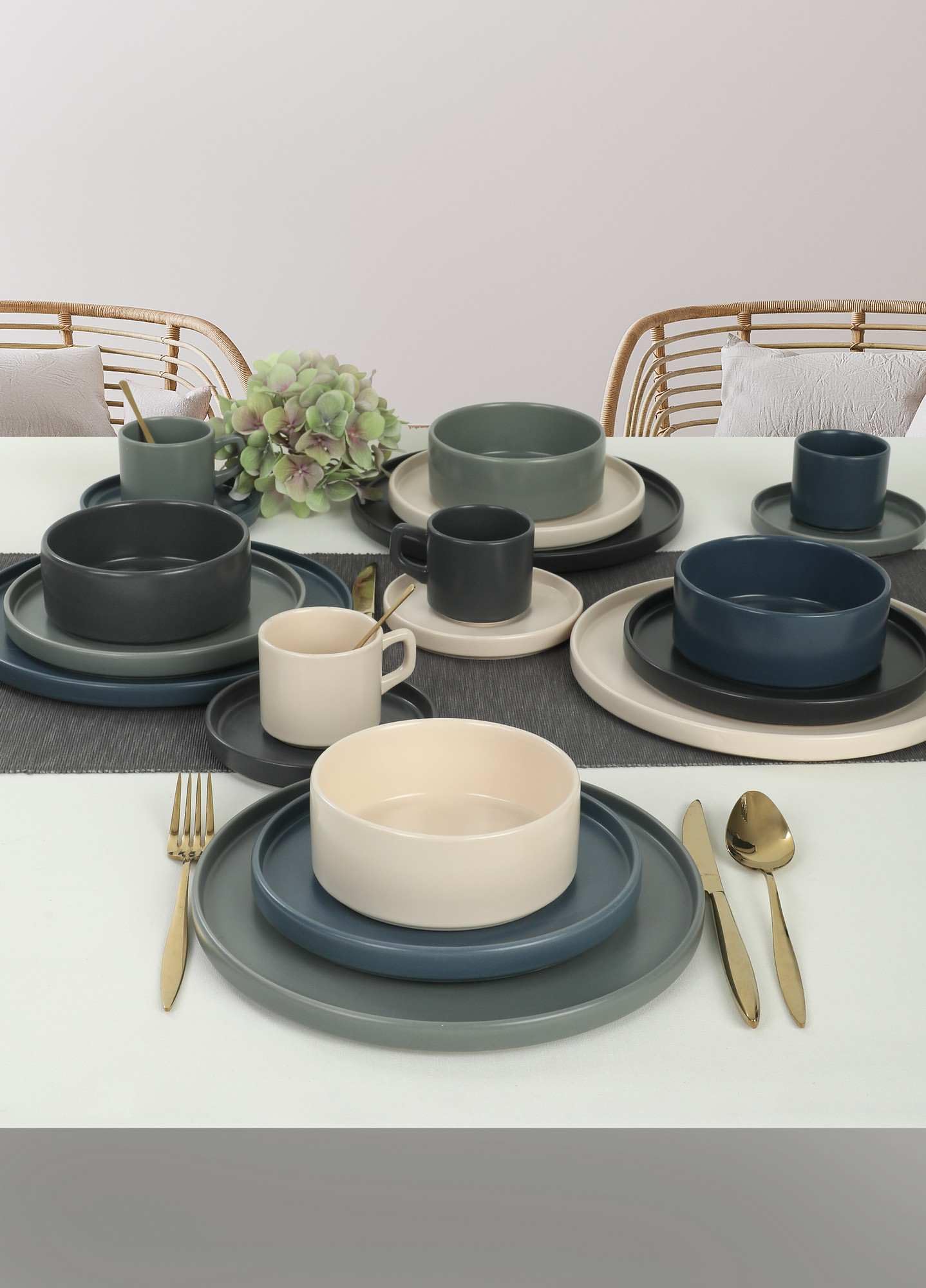 Elegante juego de cena de cerámica de 20 piezas, 100% Stoneware | Incluye platos de servicio, bolos, tazas de té y platillos | Seguro para lavavajillas y microondas, perfecto para cualquier ocasión