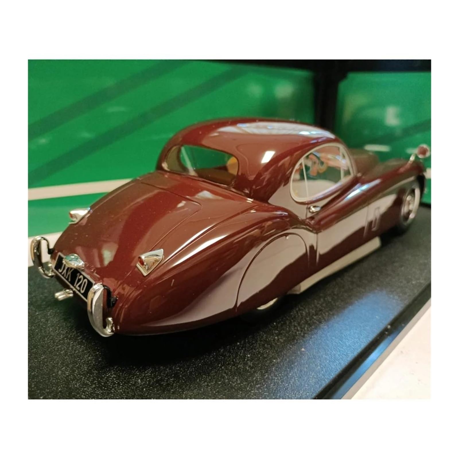 Metallo Scala Replica Resina 1 18 Adatta Per La Decorazione Della Casa Del Modello Di Auto Statica Simulata Jaguar XK120 FHC 1954 Hobby Veicoli Giochi Set