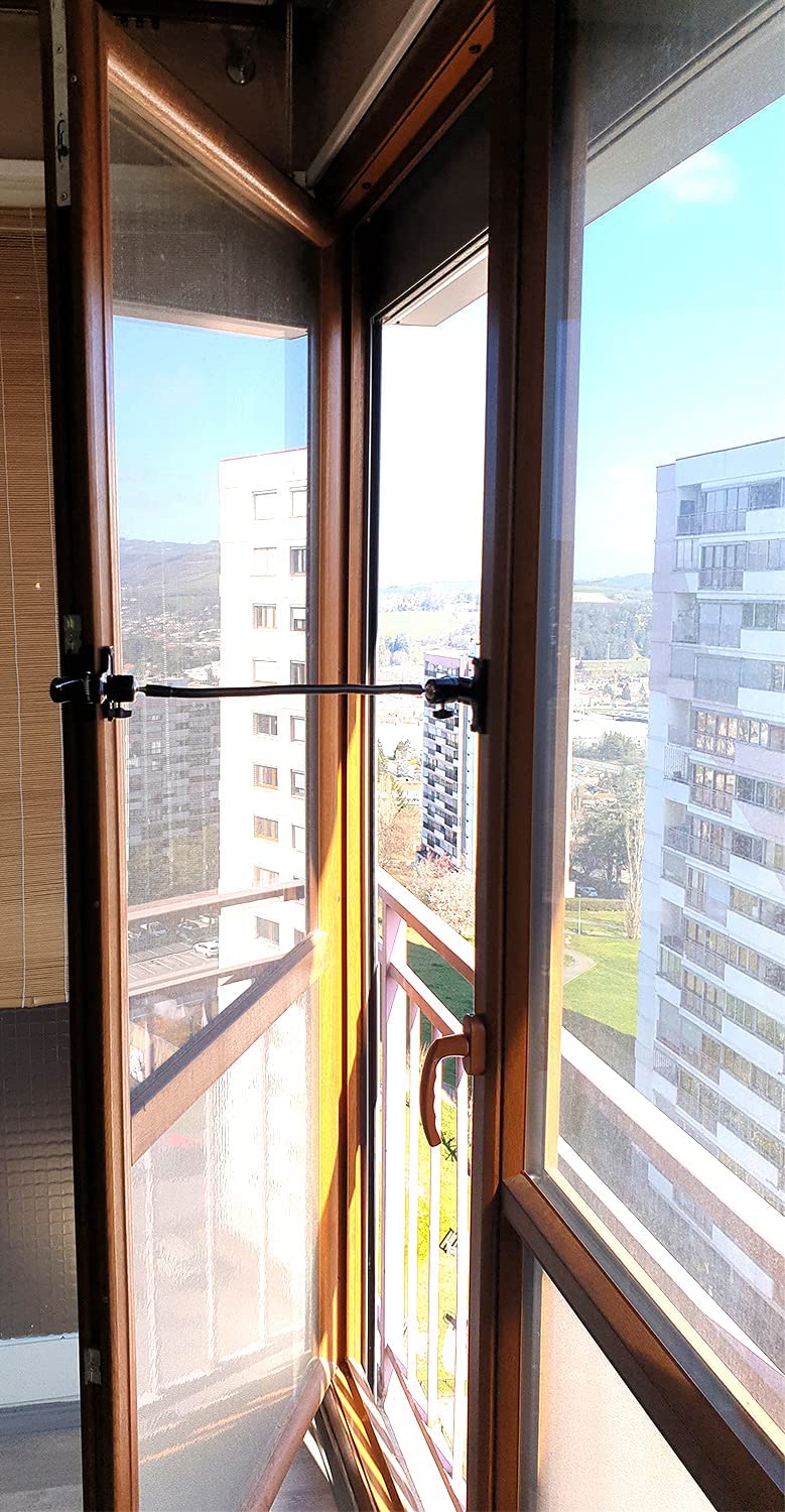 Entreabridor de Ventana Ajustable Sin Perforar con Posición Seguridad Gatos - Courandair