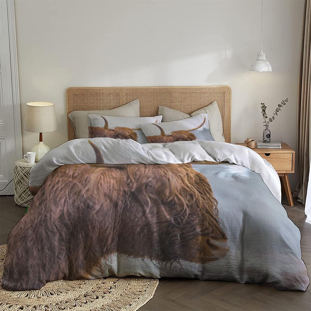 NIBAINLO 布団カバー雪の中のスコットランド?ハイランド牛 肌に優しい ピーチスキン加工 掛け布団カバー 和式 洋式 あったか 布団カバーセット リバーシブル ホームステイ ホテル 家庭兼用