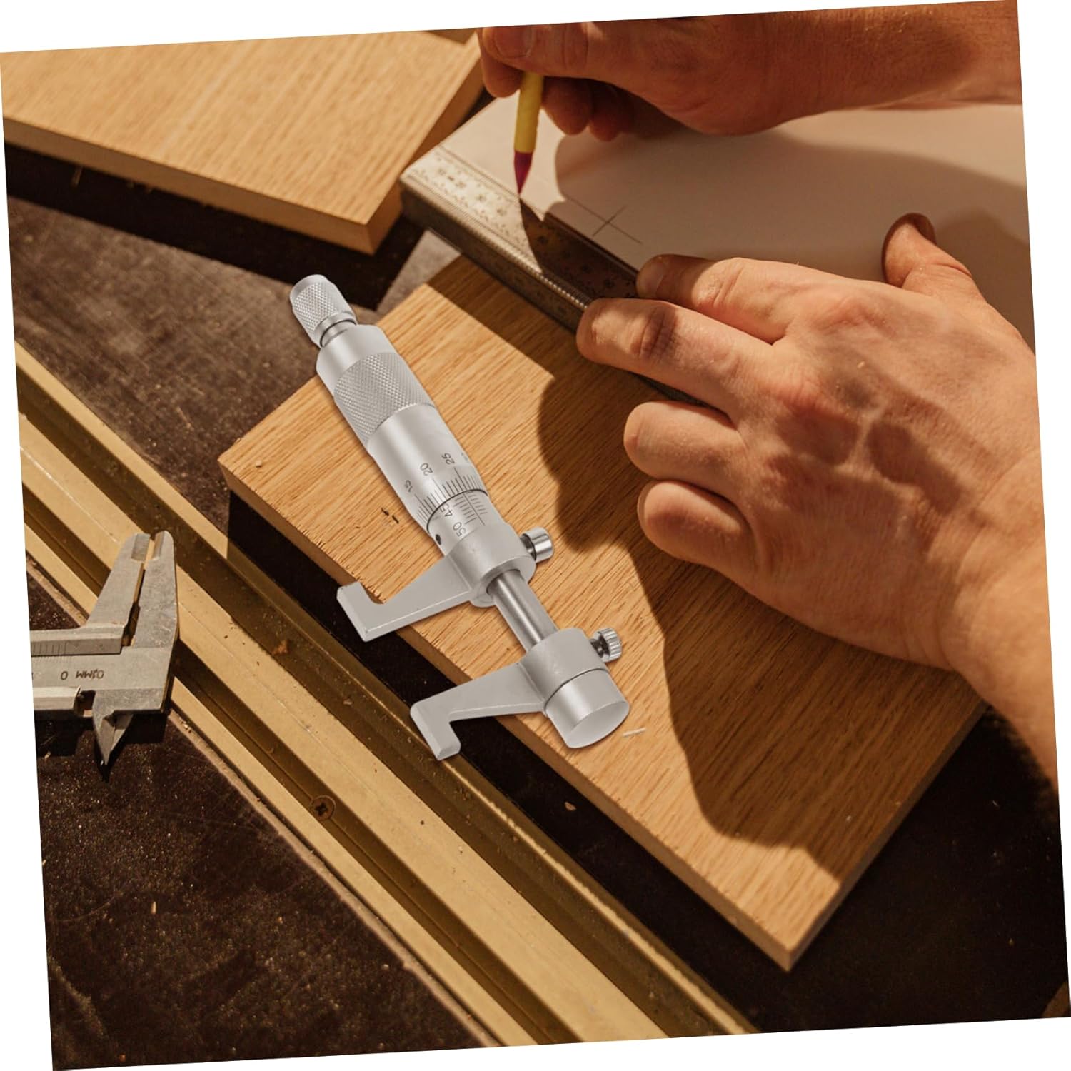 KICHOUSE Micrometer Calipers for Accurate Measuring Millimeters and Lightweight and Measuring Tool for Professionals and Diy Projects