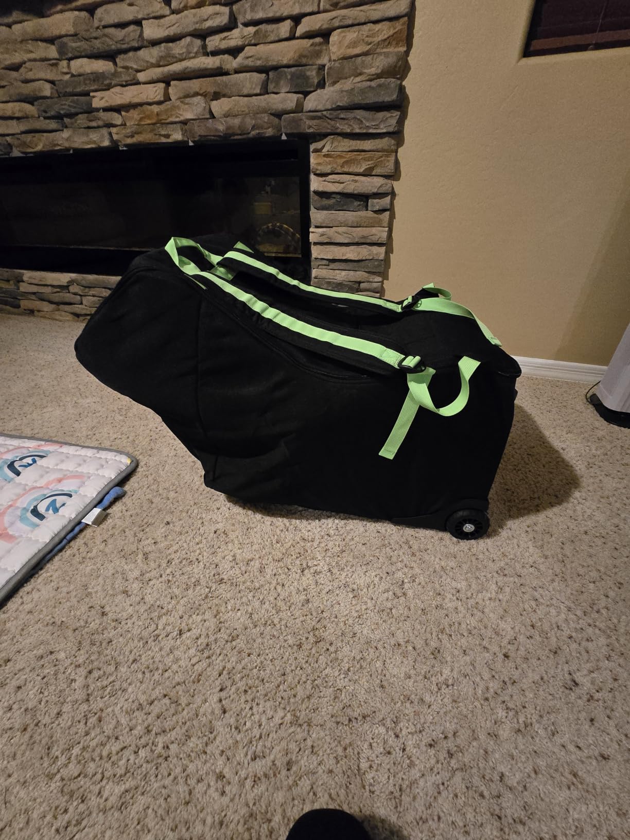 YOREPEK Infant Car Seat Travel Bag with Wheels Compatible