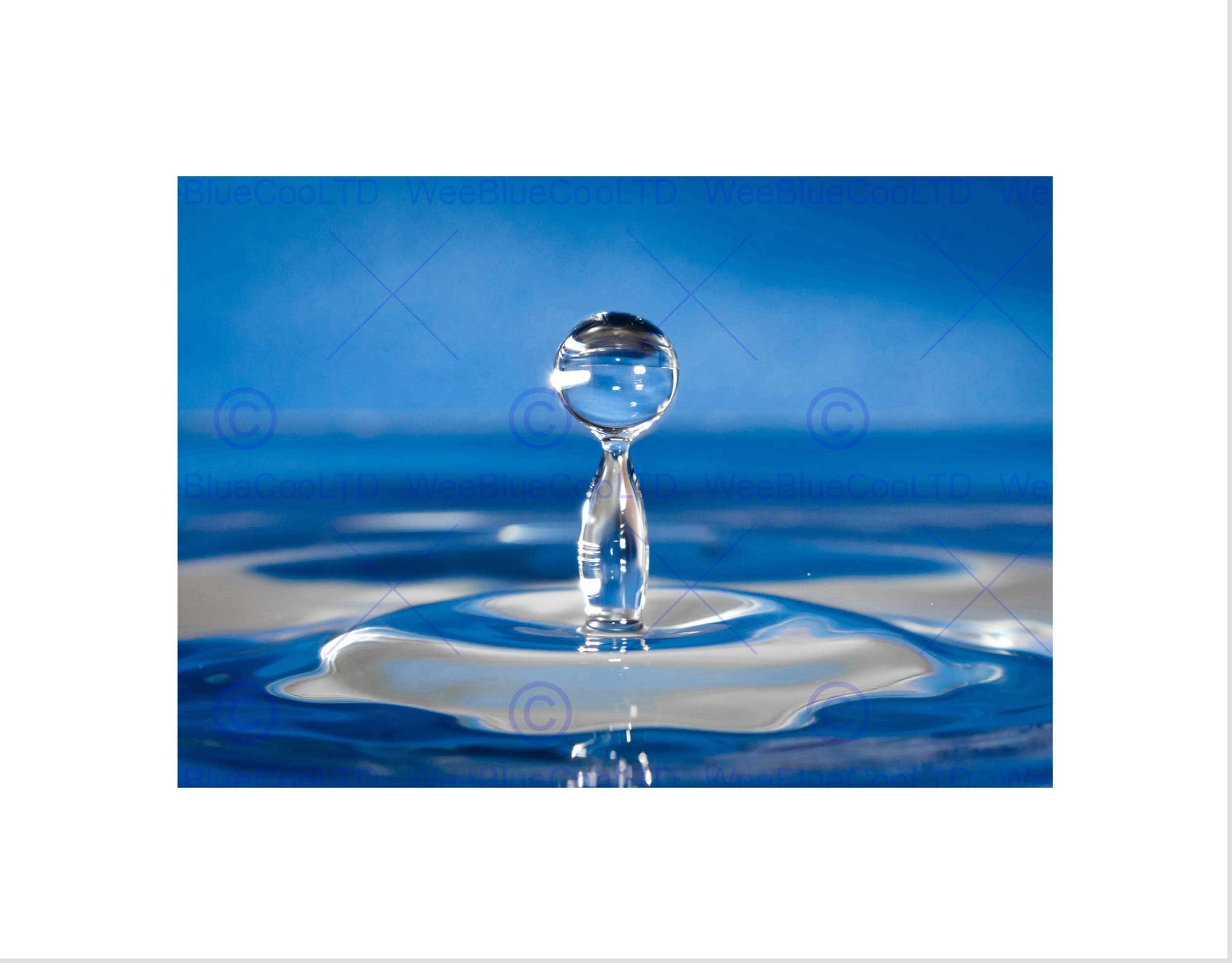 Wee Blue Coo Blue Water Drop Splash Art Wall Art Print