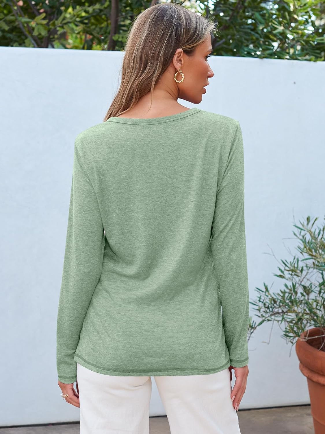 SUNBS 3-Pack Everyday Basic Tees for Women, Loose Long Sleeve Tops for Fall, Work to Weekend Shirts for Workout & Casual - Image 4