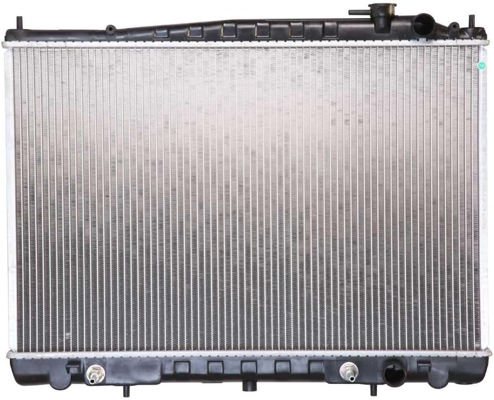 AutoShack Radiator for 1998-2004 Nissan Frontier 2000-2004 Xterra 2.4L 3.3L V6 4WD RWD RK822