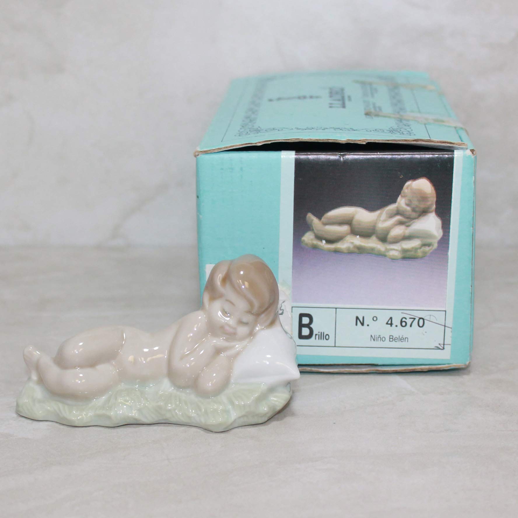 Amazon.com: Lladro Figurine: 4670 Baby Jesus : Home & Kitchen