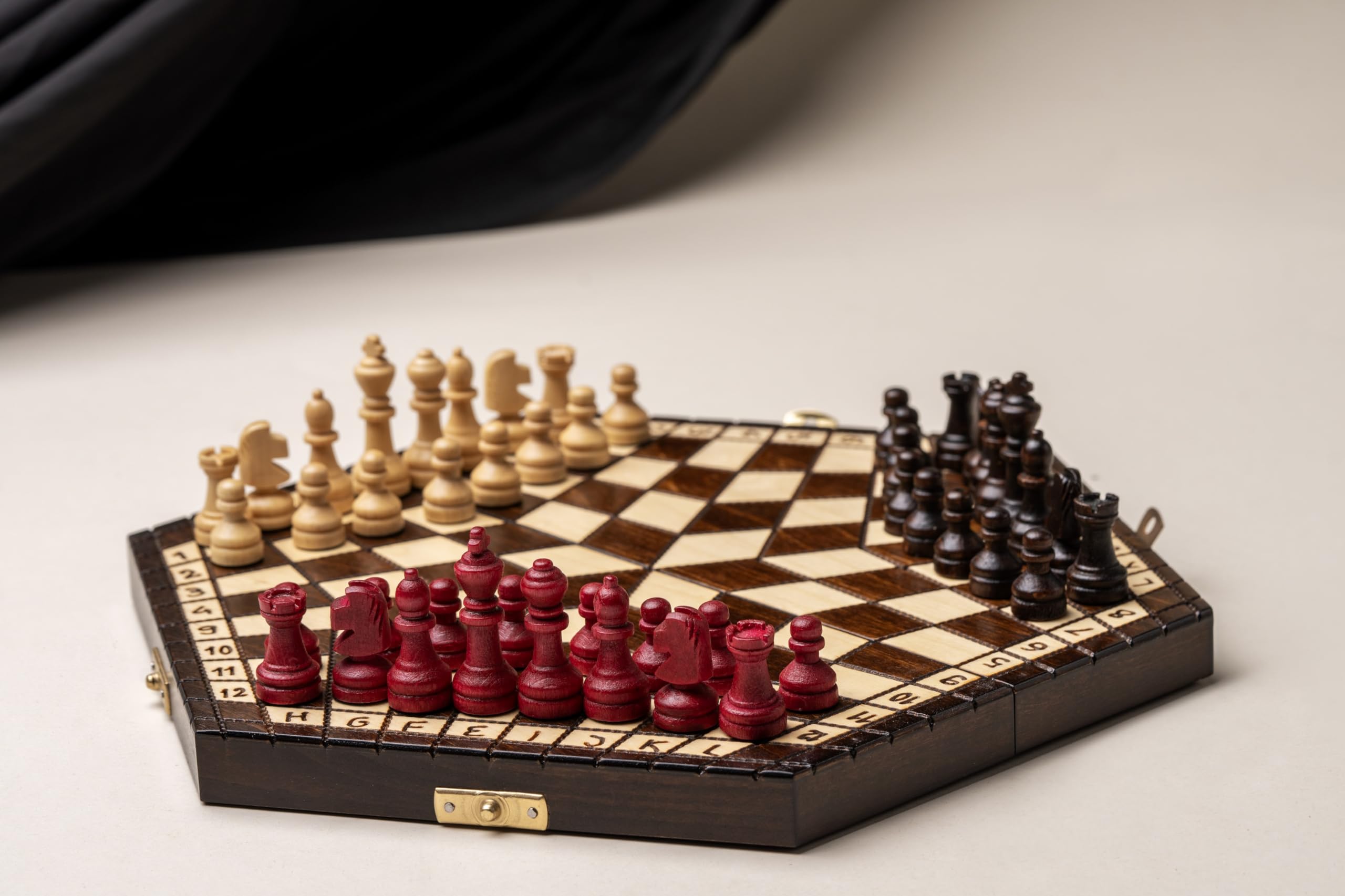 Small 3 Player Chess Set - 32cm Hexagonal Board Without Notation/Edge Numbers, Brown, White And Red Pieces