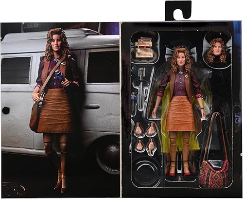 Miniatura 3 de NECA Figura de acción coleccionable Teenage Mutant Ninja Turtle 1990 de la película Ultimate de 7 pulgadas, April O'Neil