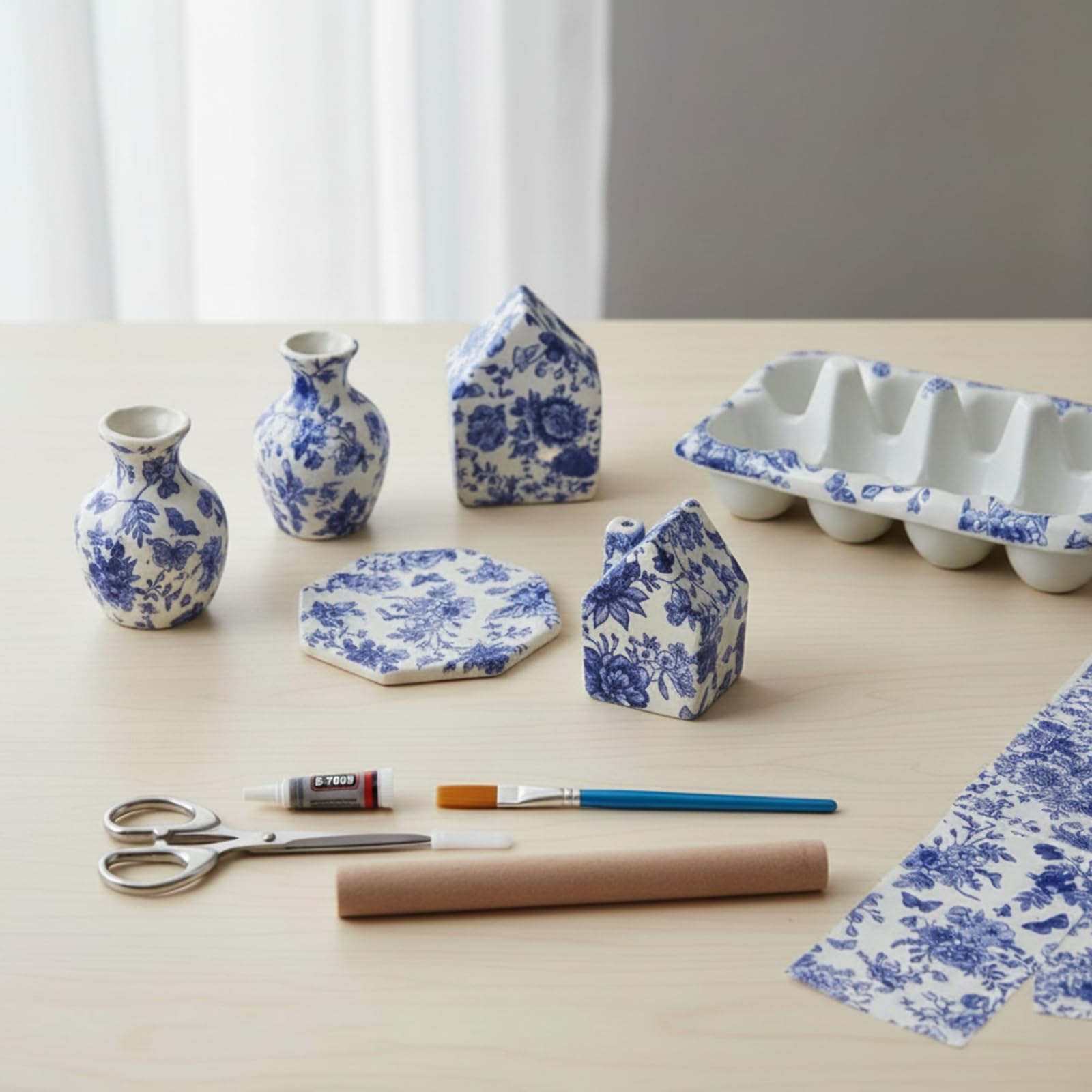Jenaai 48 Pcs Chinoiserie Blue White Floral Clay DIY Kit, Clear Plastic Tray Craft Set Storage for Jewelry, Keys, Family Home Decor Gifts Include 40 Decoupage Napkins 2 Clear Tray 2 Clay