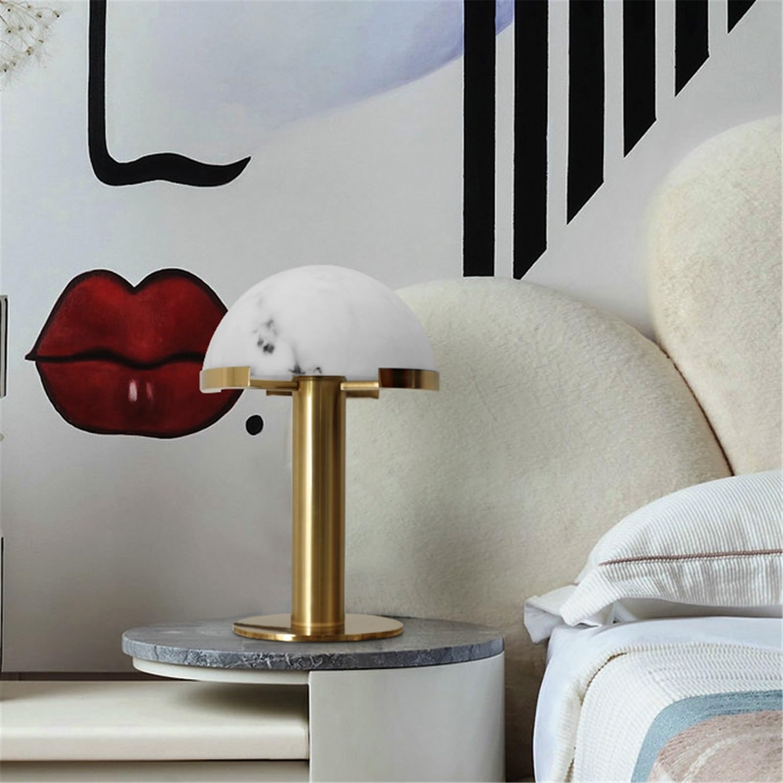 Affascinante Lampada da tavolo in marmo, decorazione for comodino, soggiorno, camera da letto Arredamento per la casa