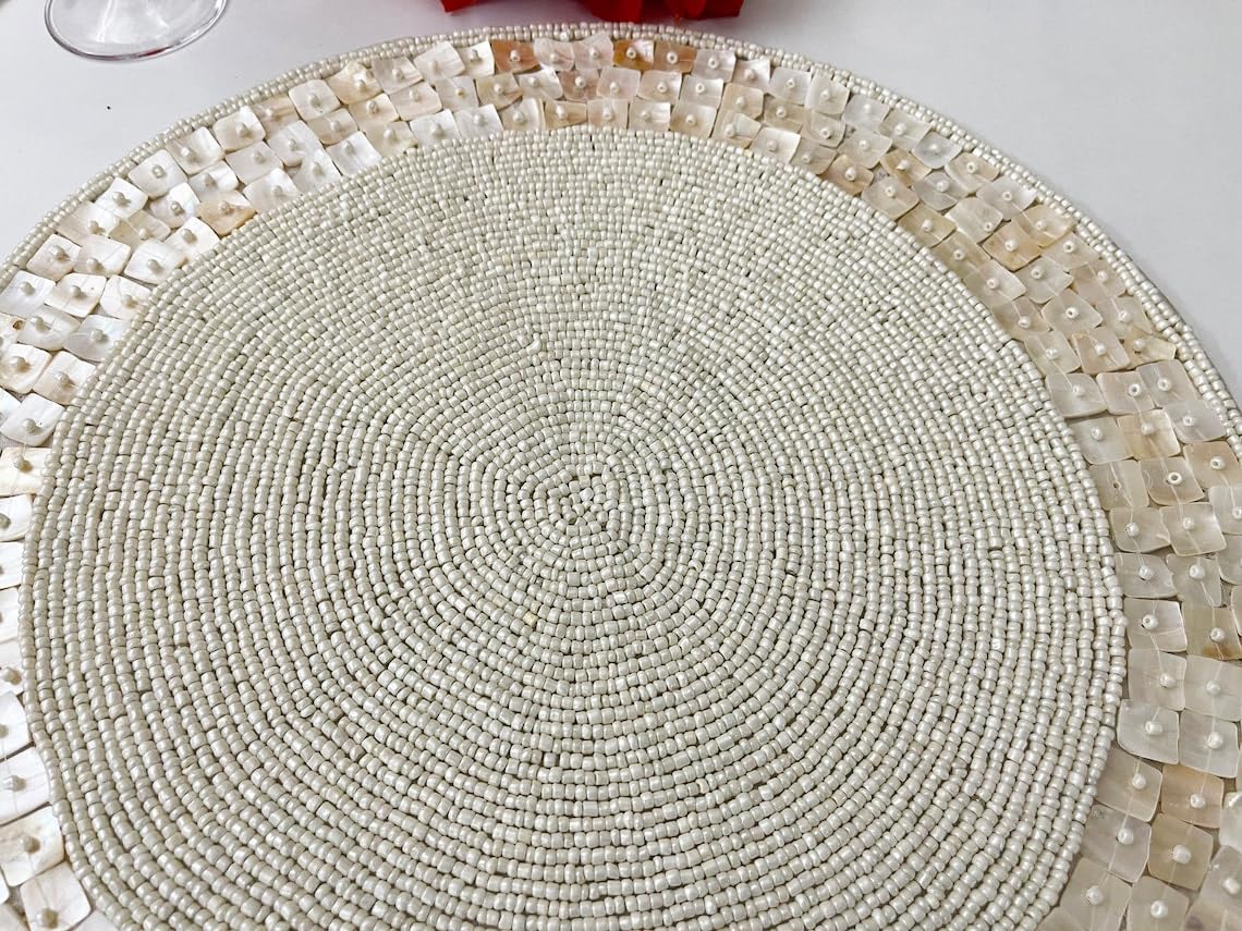 Enliven Manteles individuales hechos a mano con cuentas, decoración de mesa de sala de estar, mantel de mesa, perla blanca | Juego de 2