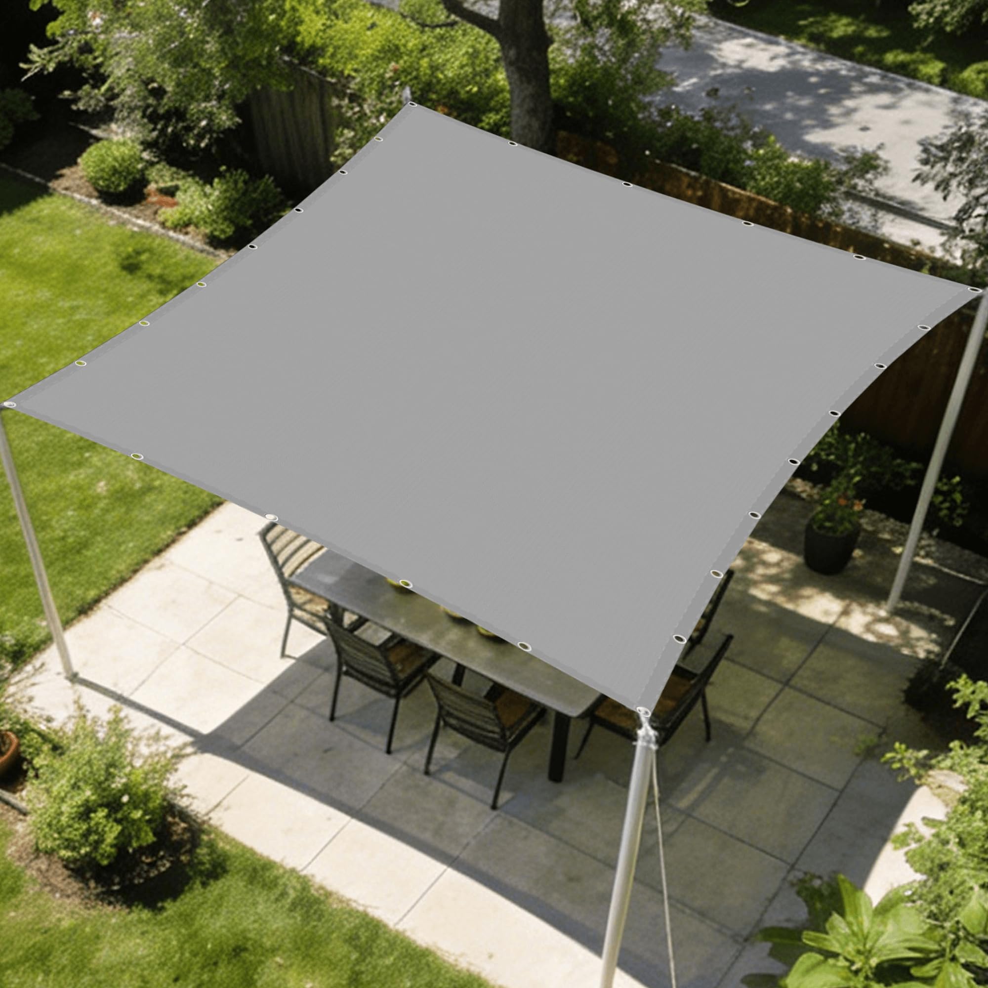 Voile ombrages rectangulaire imperméable pour abriter un grand salon de jardin