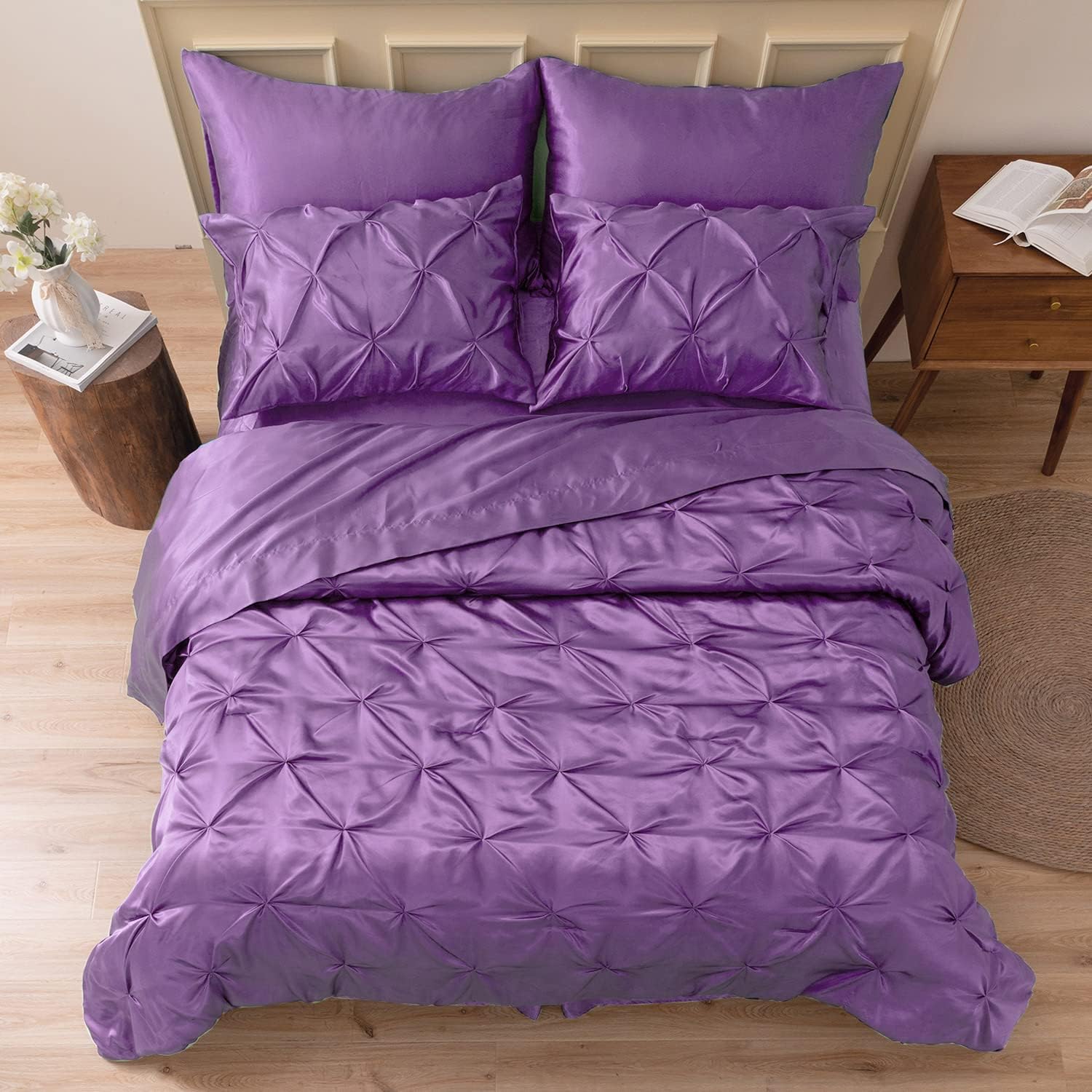 MR&HM Satin Comforter Queen 7 Pieces - Luxurious Pinch Pleat Bedding Set with Comforter, Flat Sheet, Fitted Sheet, Pillowcases & Shams, Super Silky Soft Bed Set for All Season (Queen, Lavender)