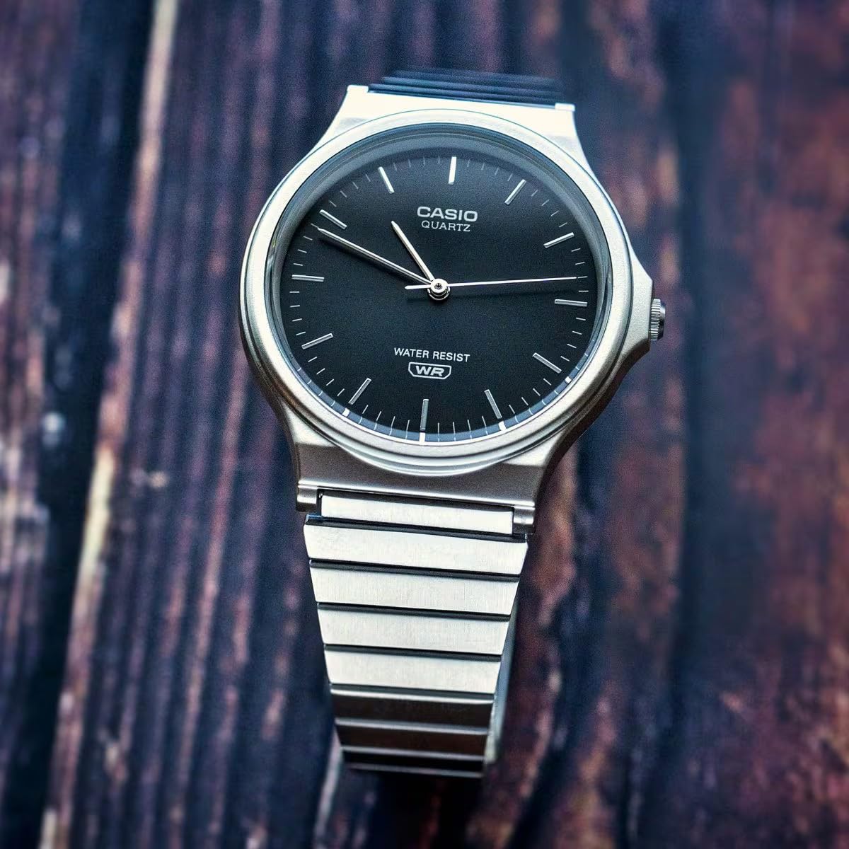 Casio MQ-24DA-1AEF Reloj