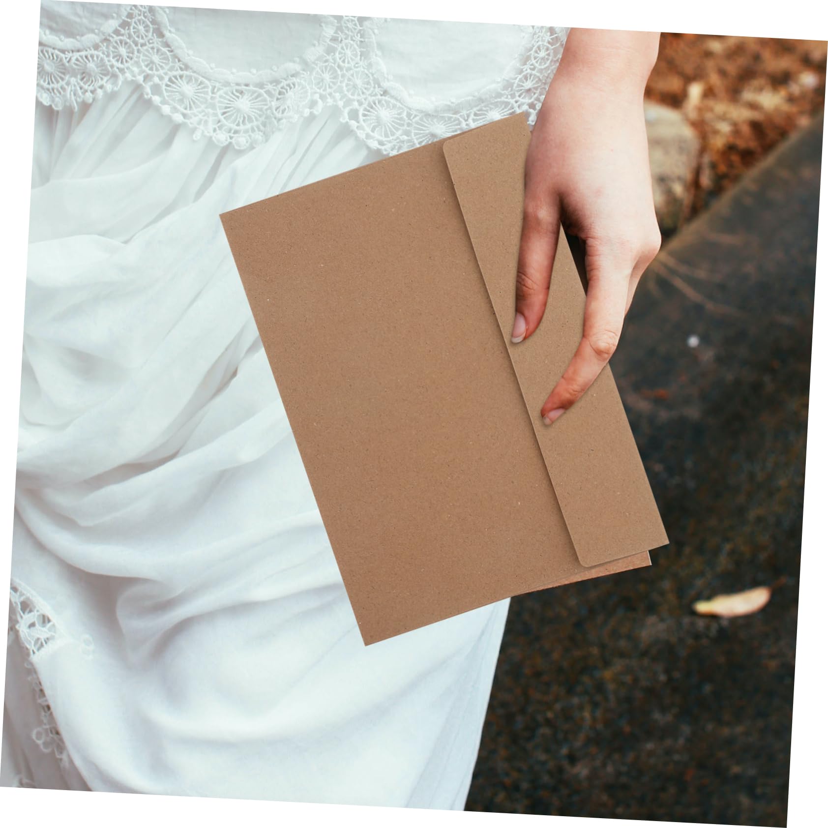 100 Piezas Sobres de Kraft Autoadhesivos para Invitaciones y Notas de Agradecimiento Versátiles para Bodas Cumpleaños Corporativos