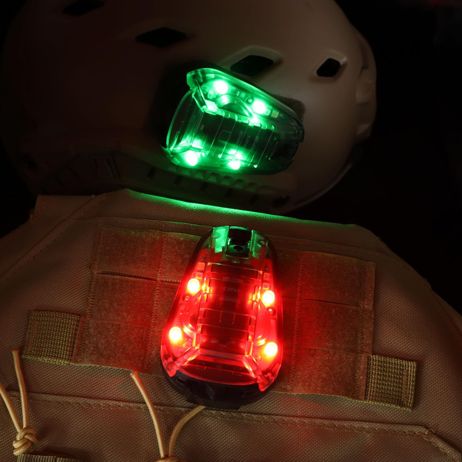 Taktische Helmlampe Signalleuchte mit LED + IR/Stroboskop, Militär, IFF, Helm, Licht, Taschenlampe, Überlebens-Signallicht für Outdoor-Sportarten (schwarze Base-grünes Licht)