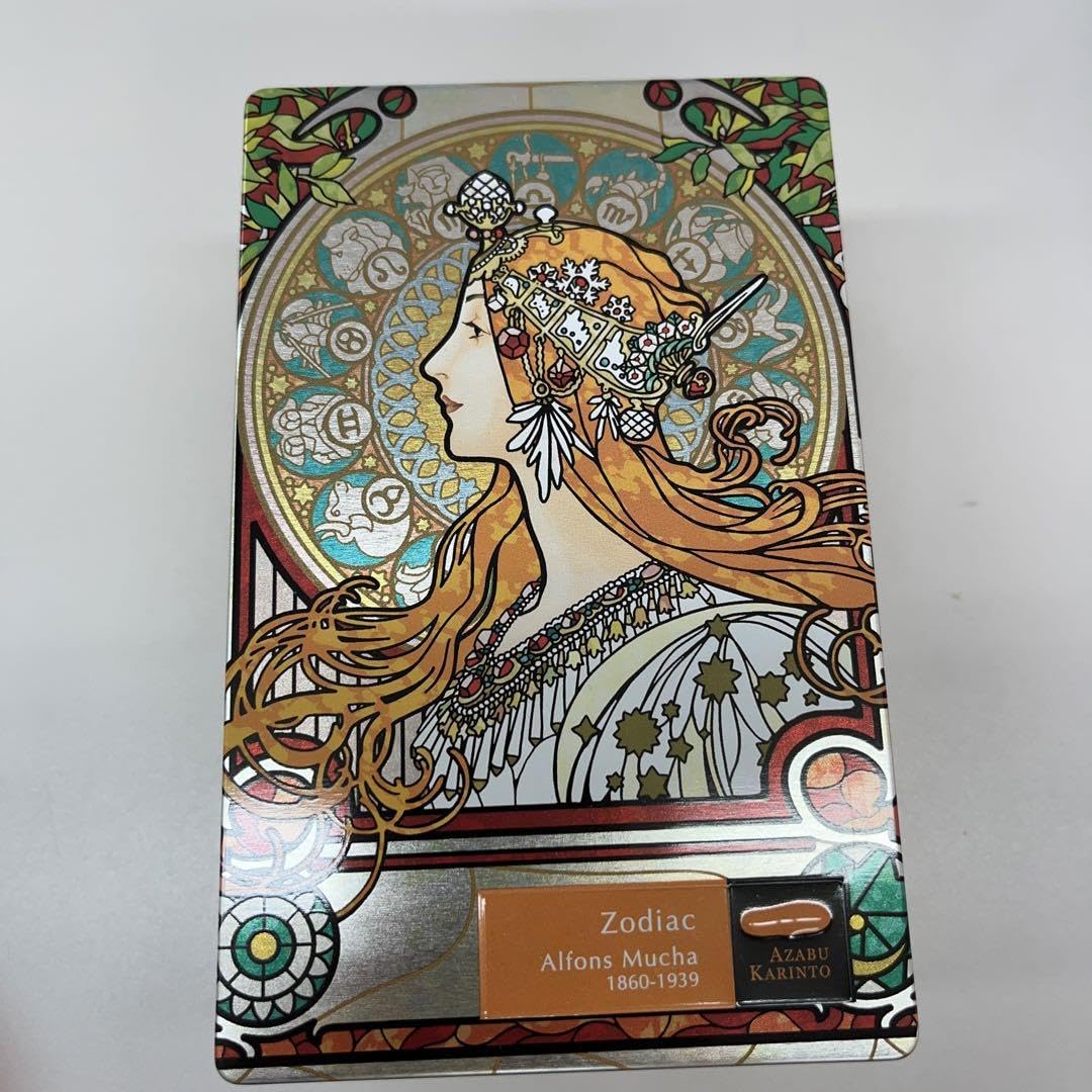 Amazon.co.jp: 麻布かりんと アルフォンス ミュシャ 缶 ステンドグラス 