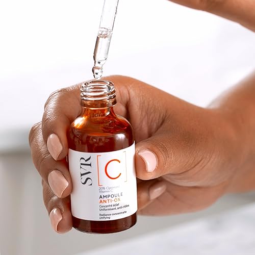 Miniatura 2 de SVR Suero facial iluminador de vitamina C con 20% de vitamina C optimizada para líneas finas, tono de piel desigual y piel opaca. Mejora el brillo y