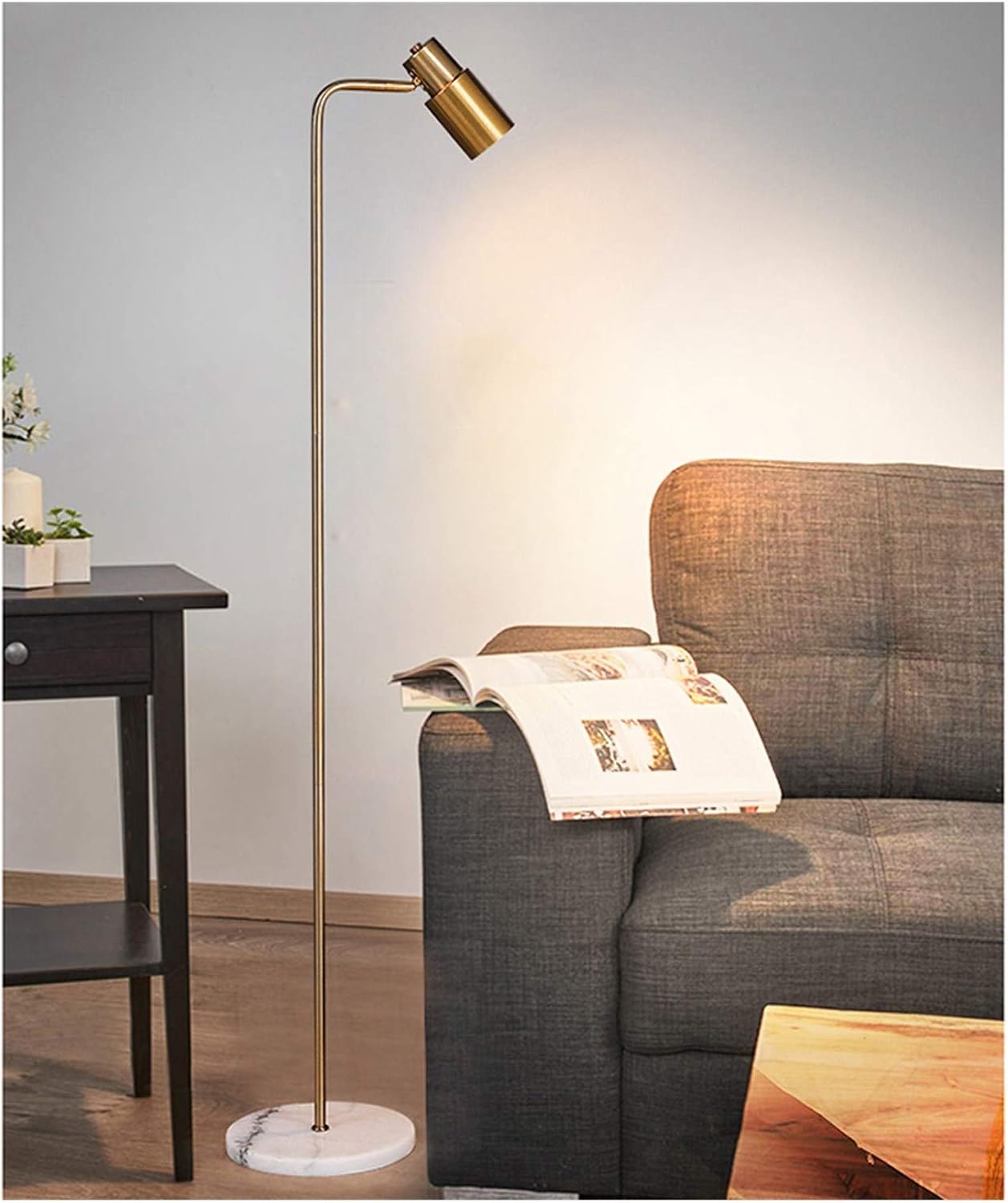 インダストリアルフロアライト、高さ調節可能な金属製フロアランプ