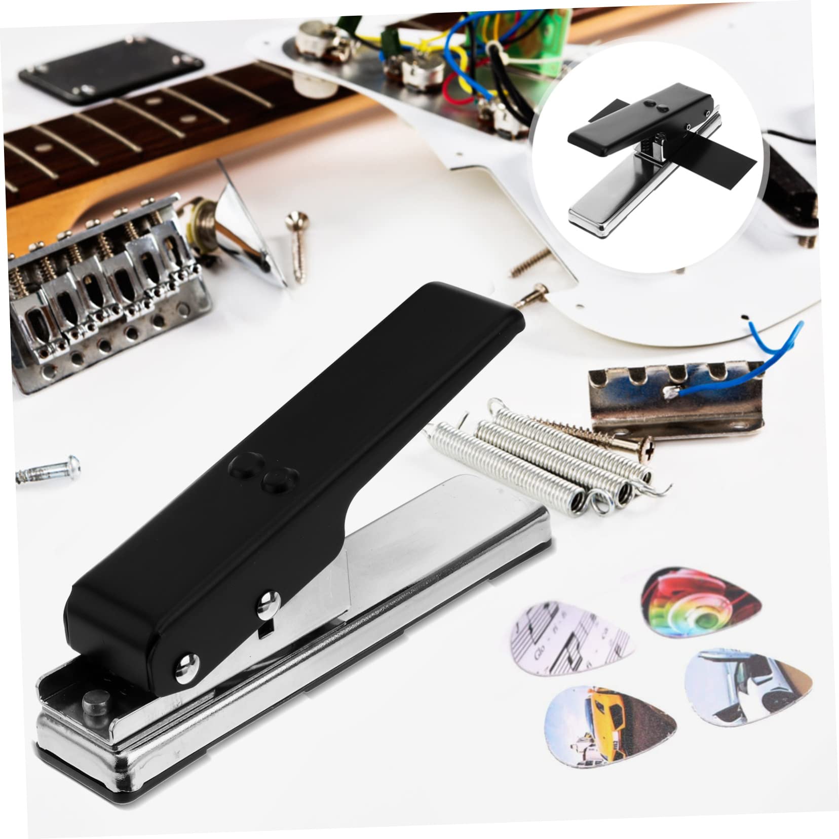 TOYANDONA 1pezzi Plettro Per Chitarra Creatore Perforatore Per Plettri Cutter Per Plettri Fai Da Te Utilizza Vecchie Carte Credito Chiavi Magnetiche Hotel Sicuro e Durevole