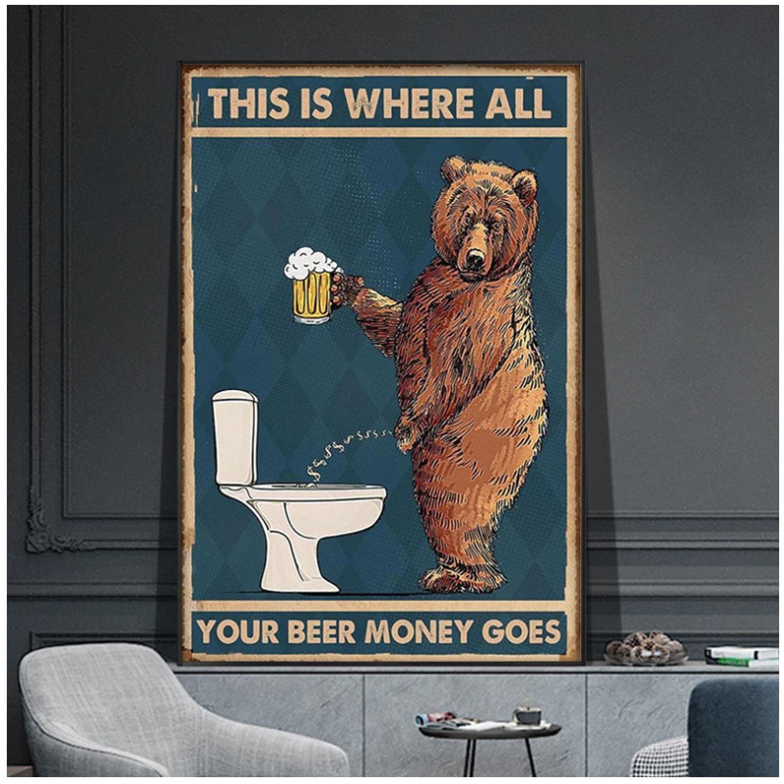 Amazon.co.jp: 不機嫌そうなクマがビールを飲むバスルームのキャンバス