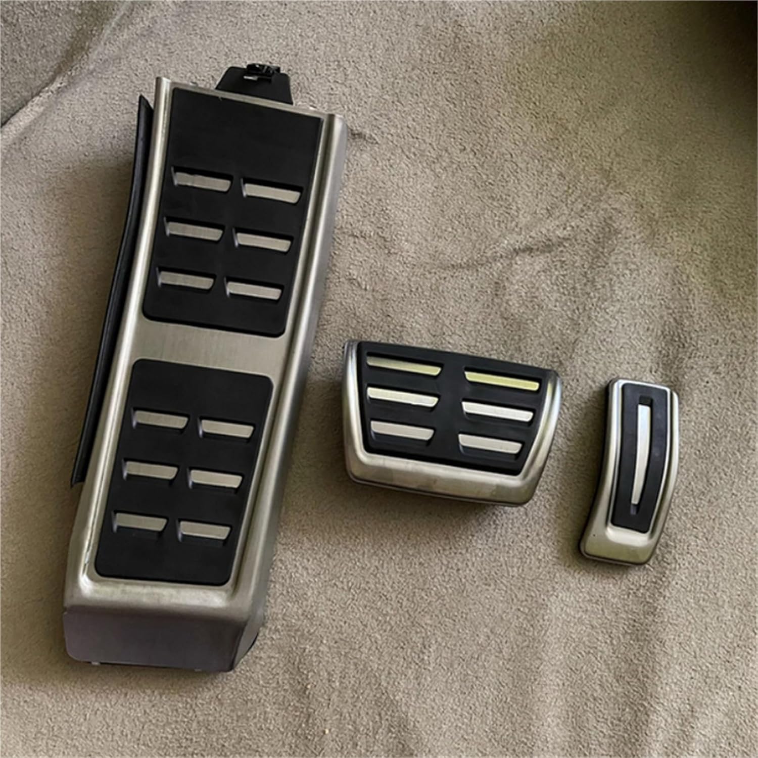 Fit for Audi A4 B8 A6 A7 A8 S4 RS4 A5 S5 RS5 8T Q5 SQ5 8R Stainless Steel Foot Rest Pedal Gas & Brake Pedal Slip Pad Cover AT M(MT)