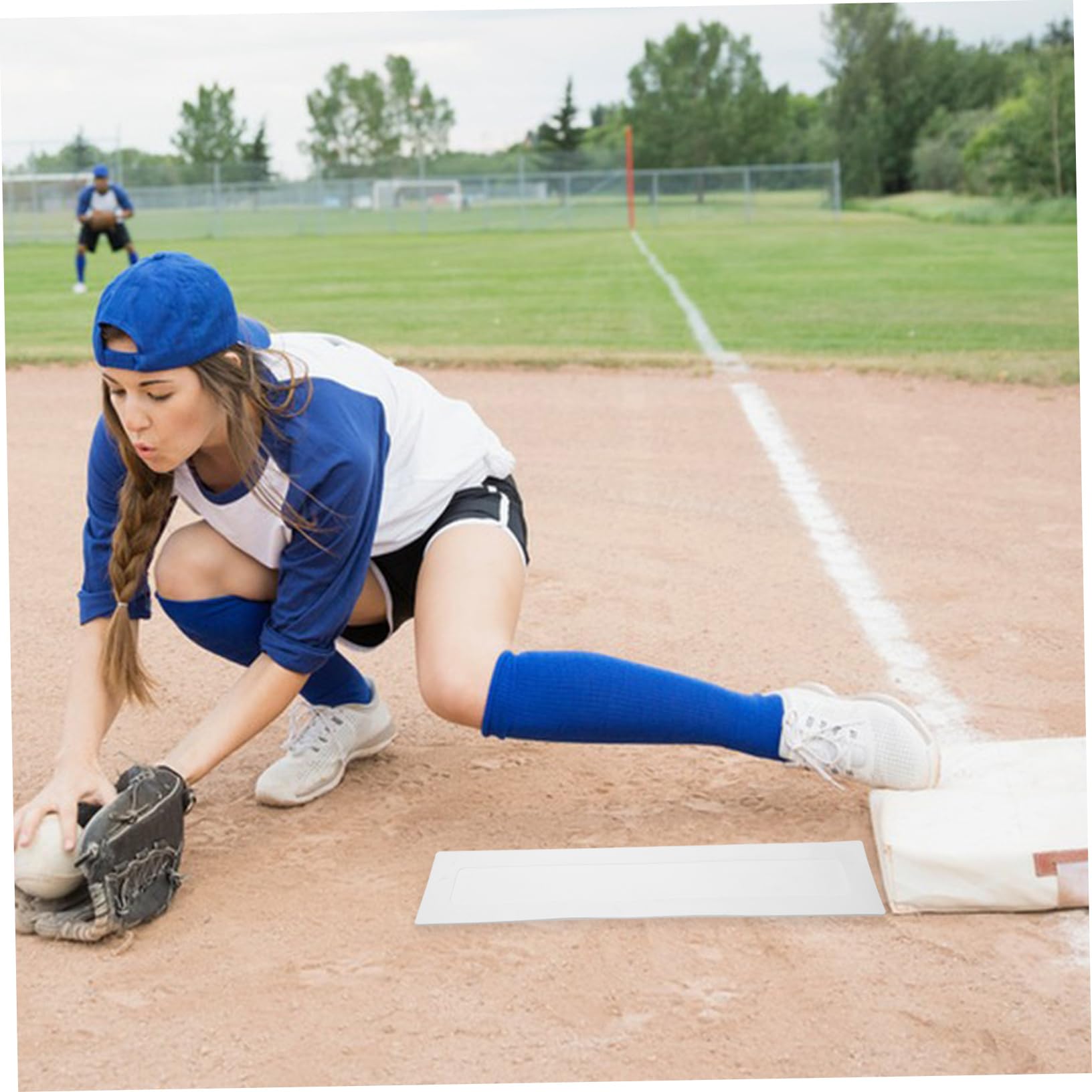 NULYLU Baseball Training Board Pitcher Markers Set Portable Pitching Target for Baseball Practice Random Color