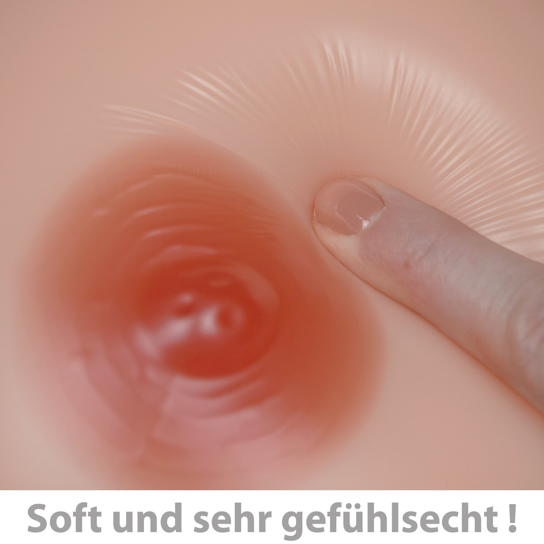 sehr große Silikonbrüste als BH-Einlagen ohne Haftschicht, Riesenbrüste, Megabrüste, farbige Nippel, Typ 1